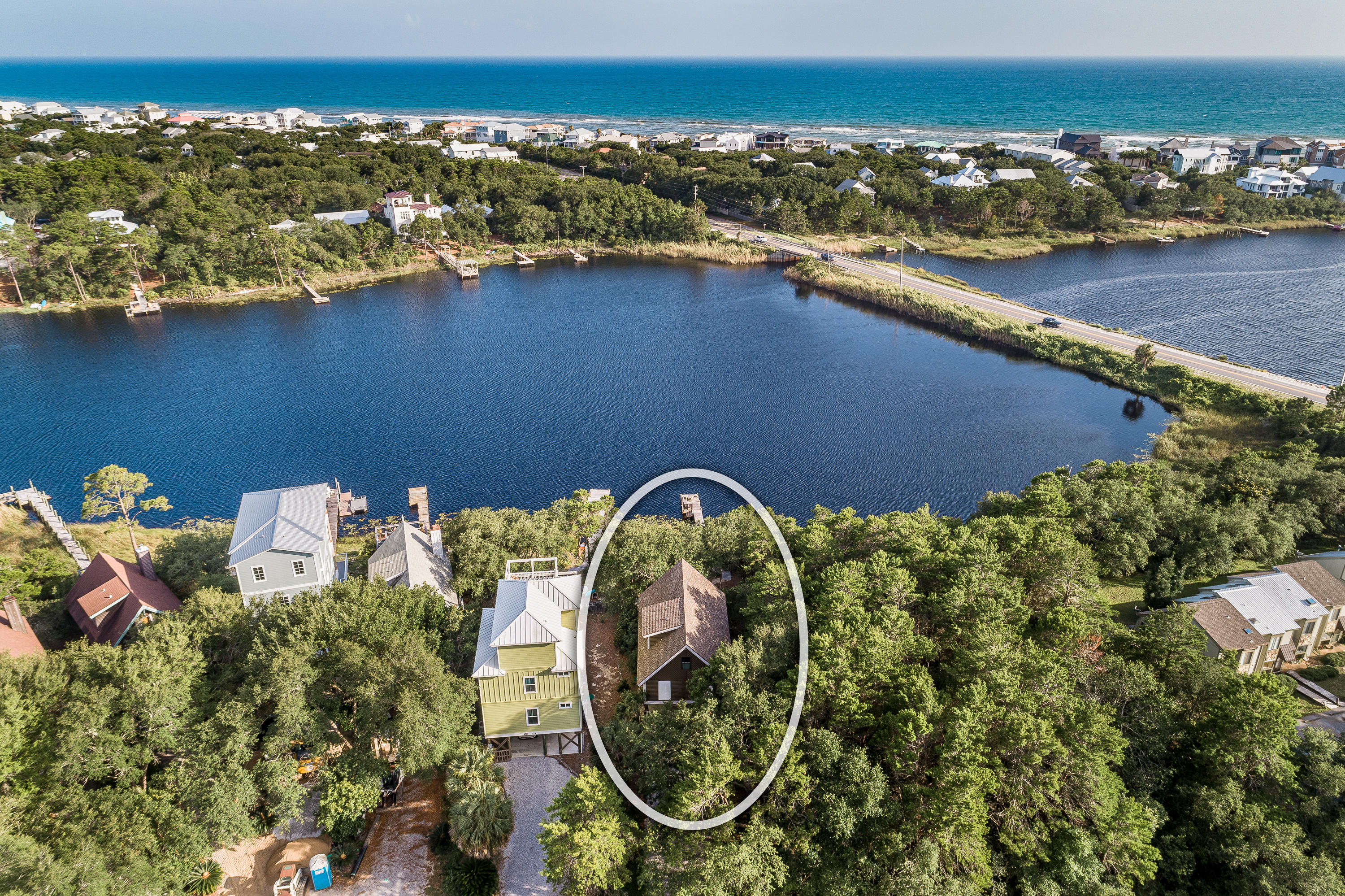 COUNTRY CABINS PH 2 - Residential