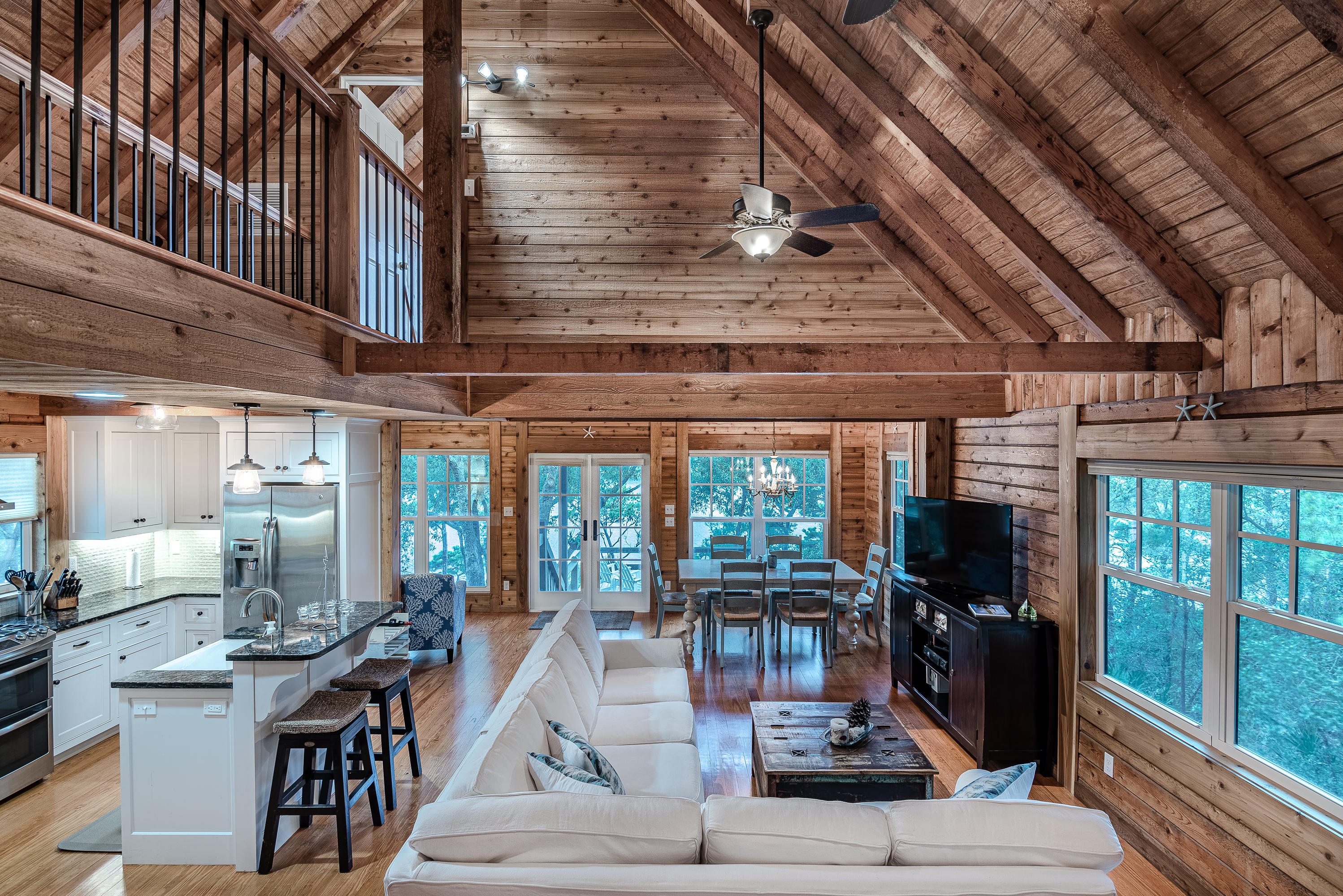 COUNTRY CABINS PH 2 - Residential