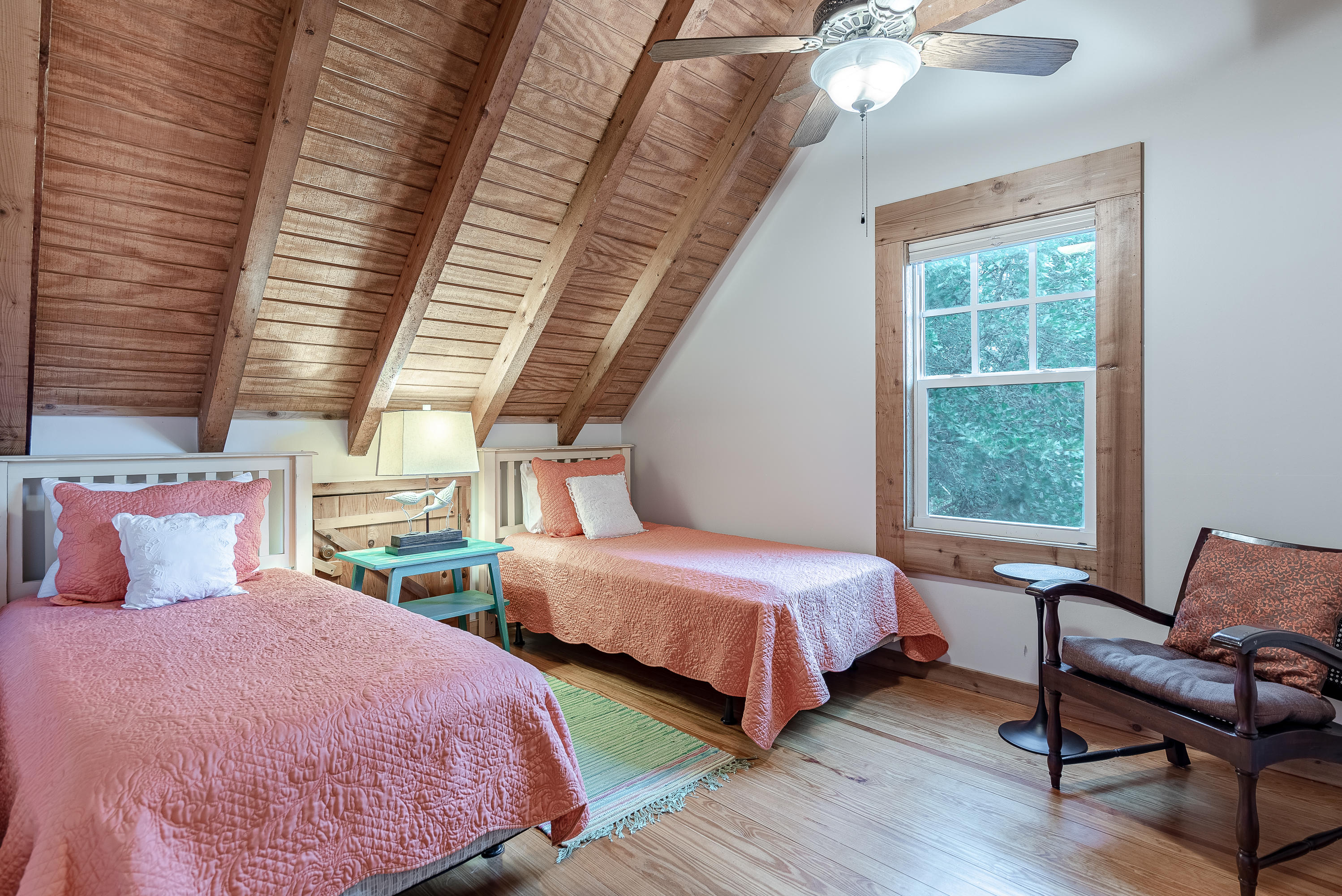 COUNTRY CABINS PH 2 - Residential