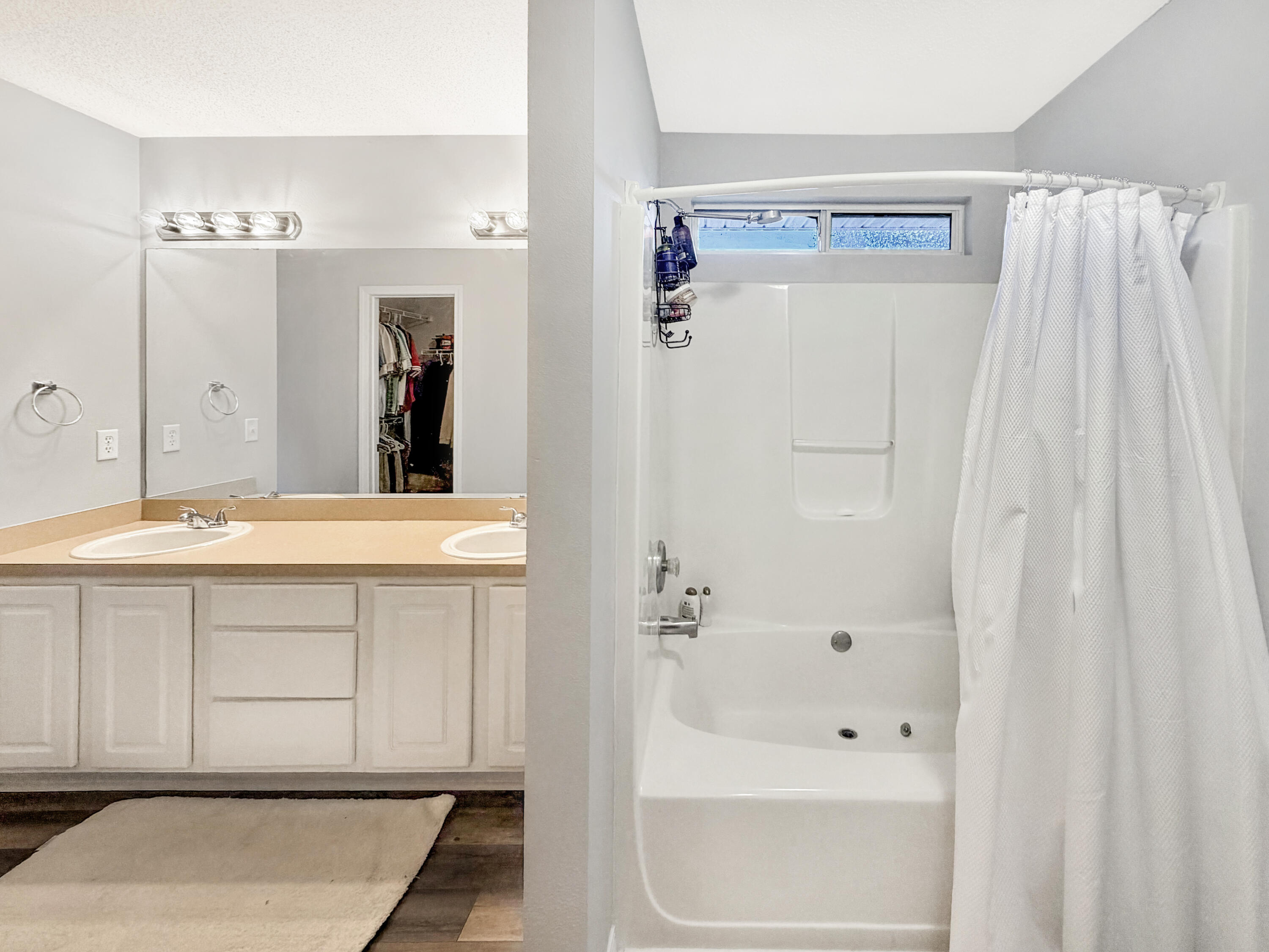 BROOKE ESTATES PH I - Residential