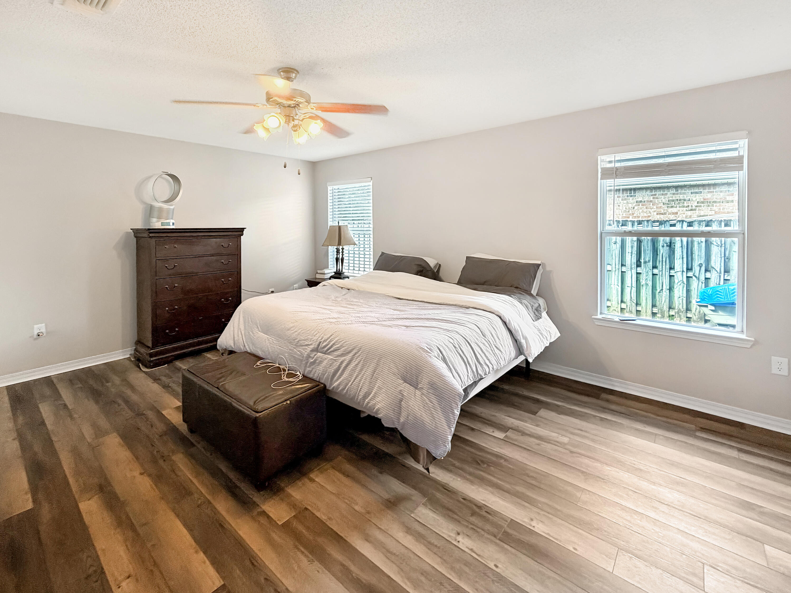 BROOKE ESTATES PH I - Residential