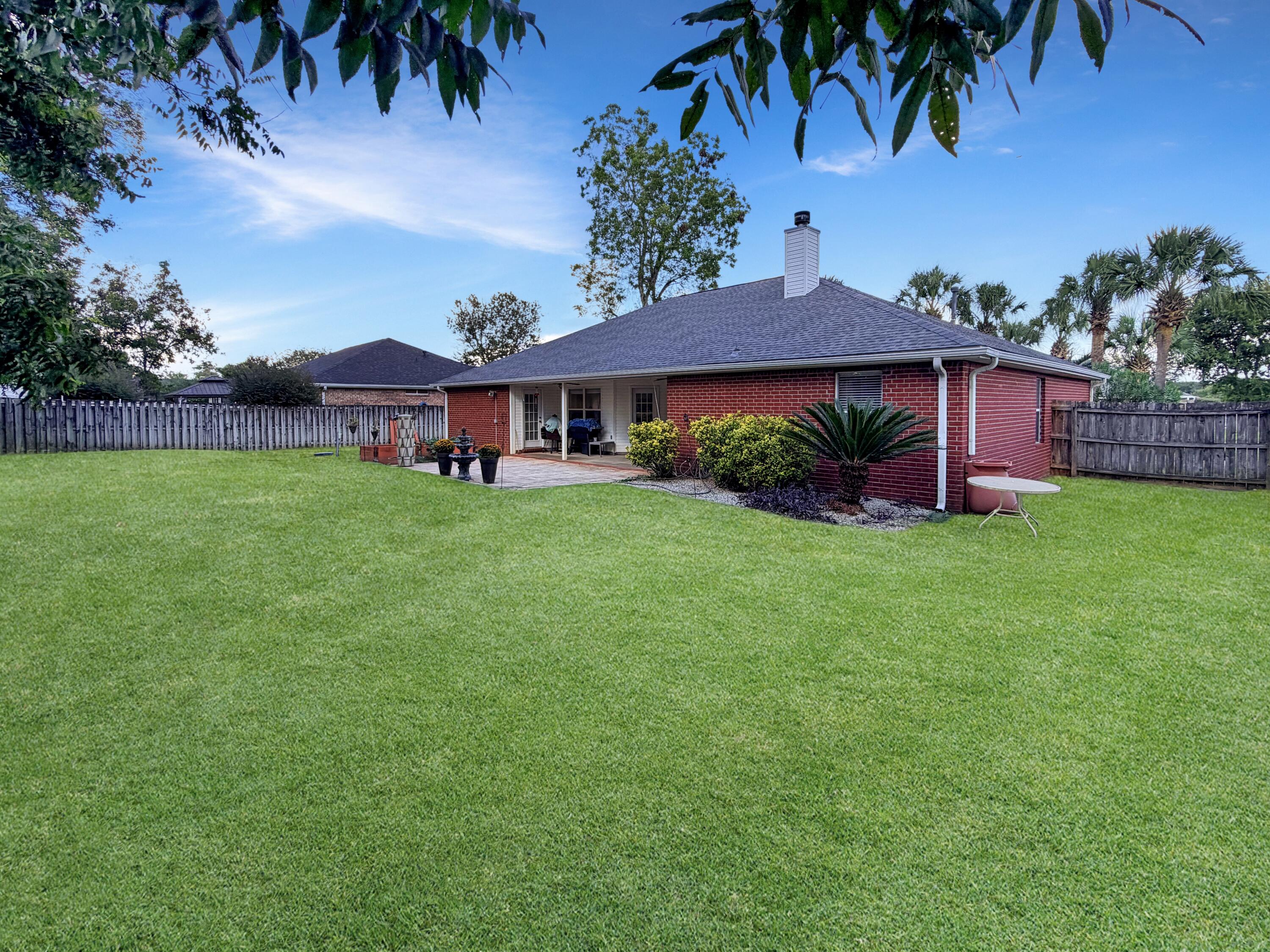 BROOKE ESTATES PH I - Residential