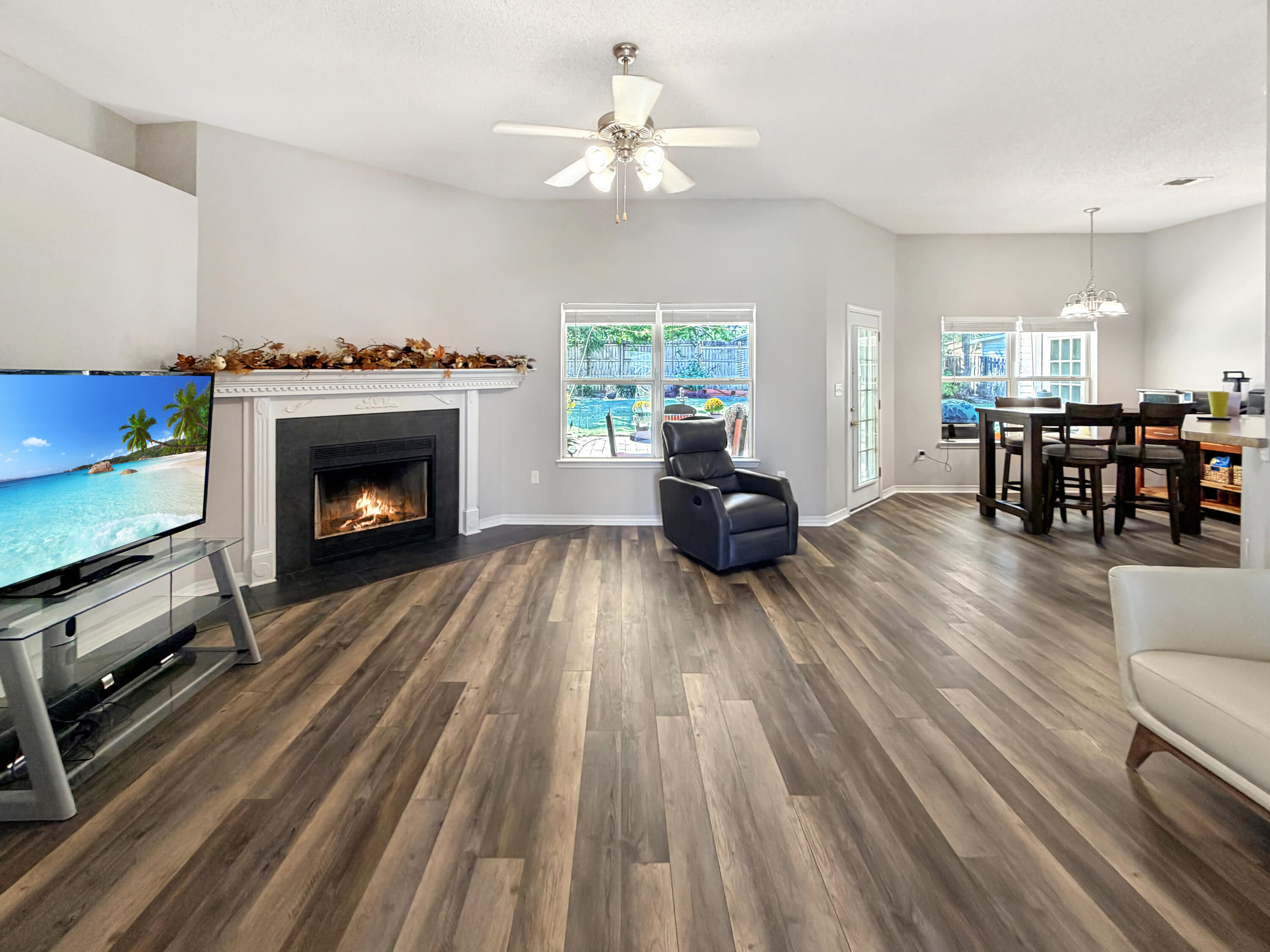 BROOKE ESTATES PH I - Residential