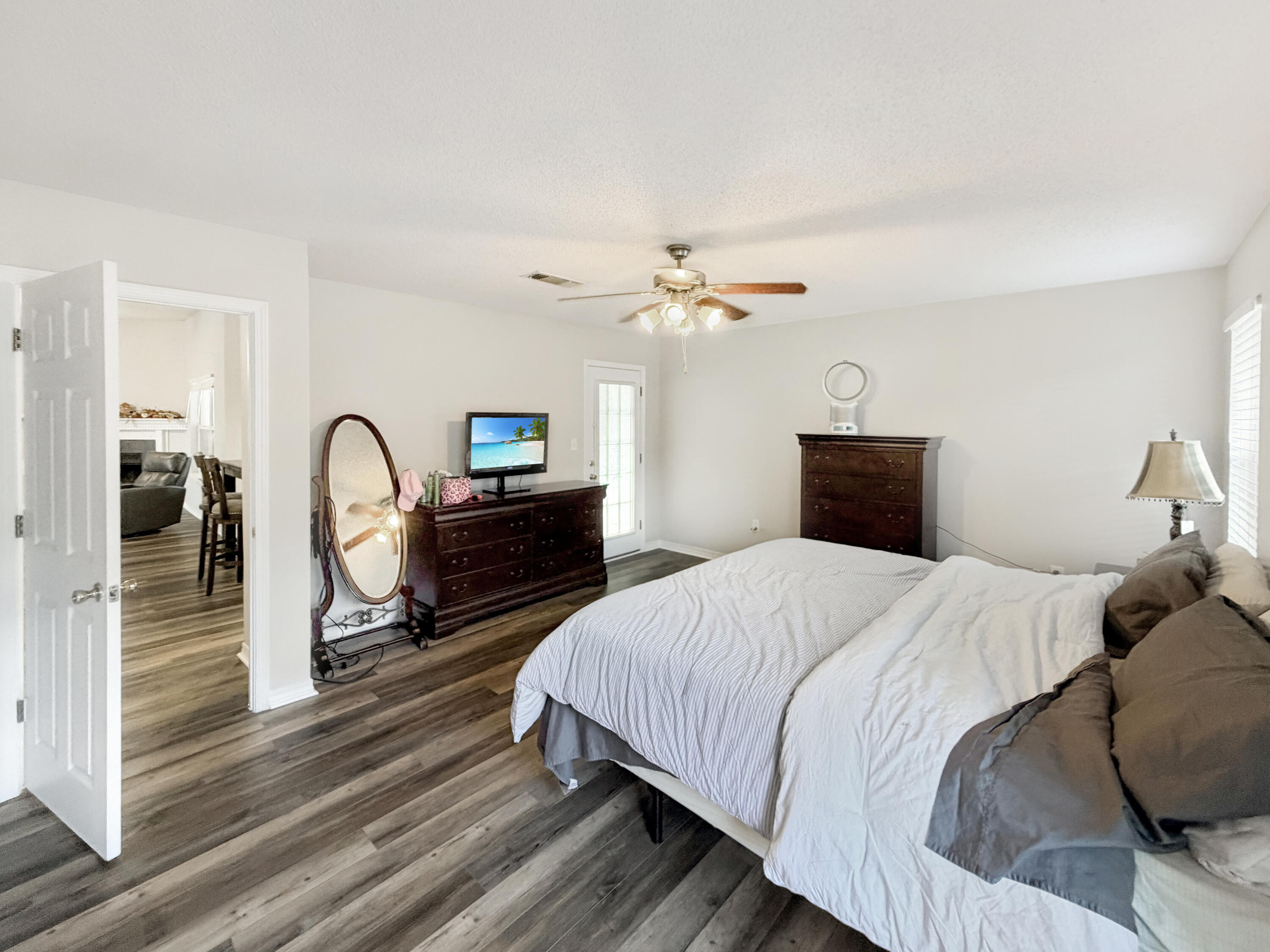BROOKE ESTATES PH I - Residential