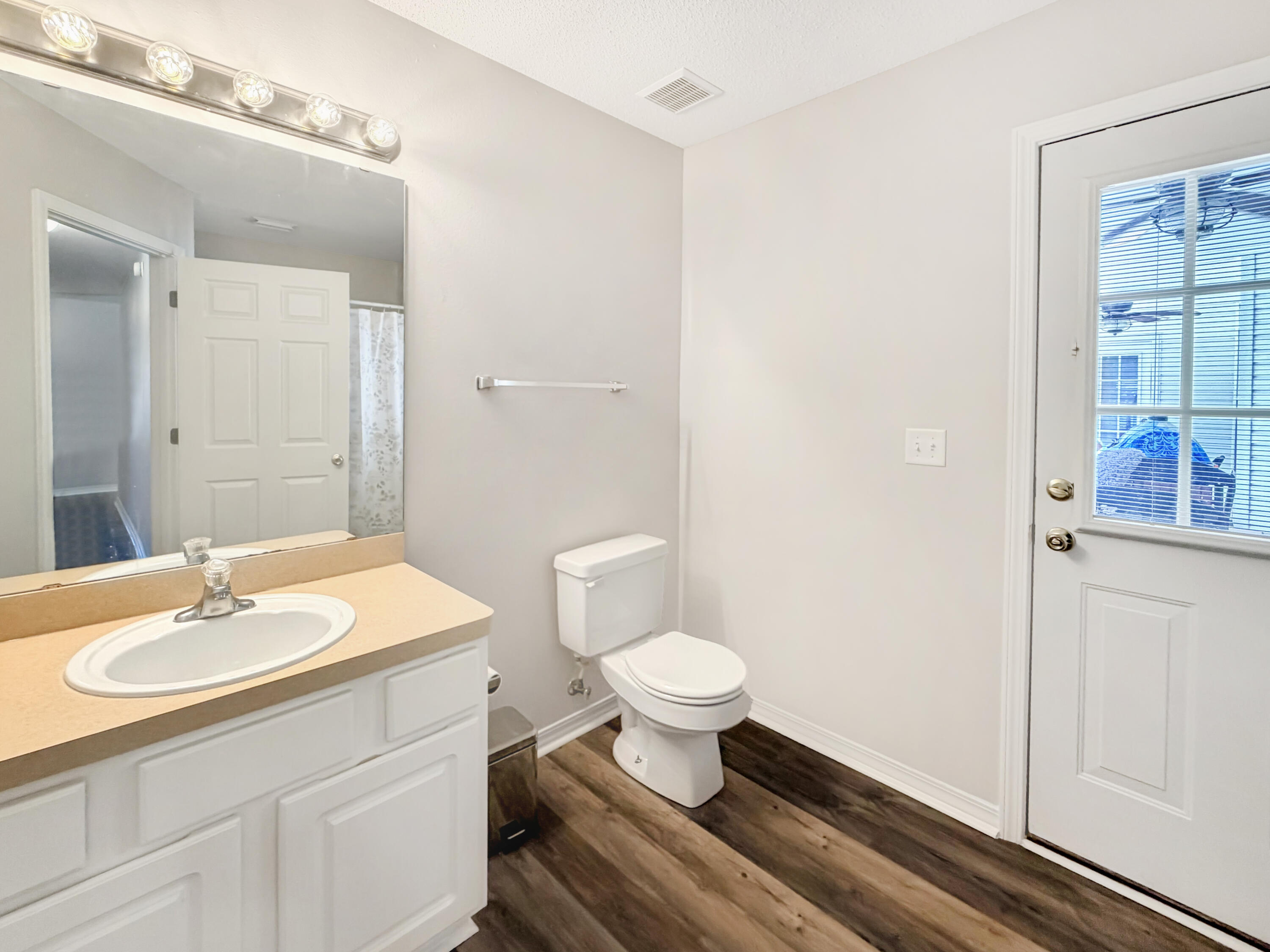 BROOKE ESTATES PH I - Residential