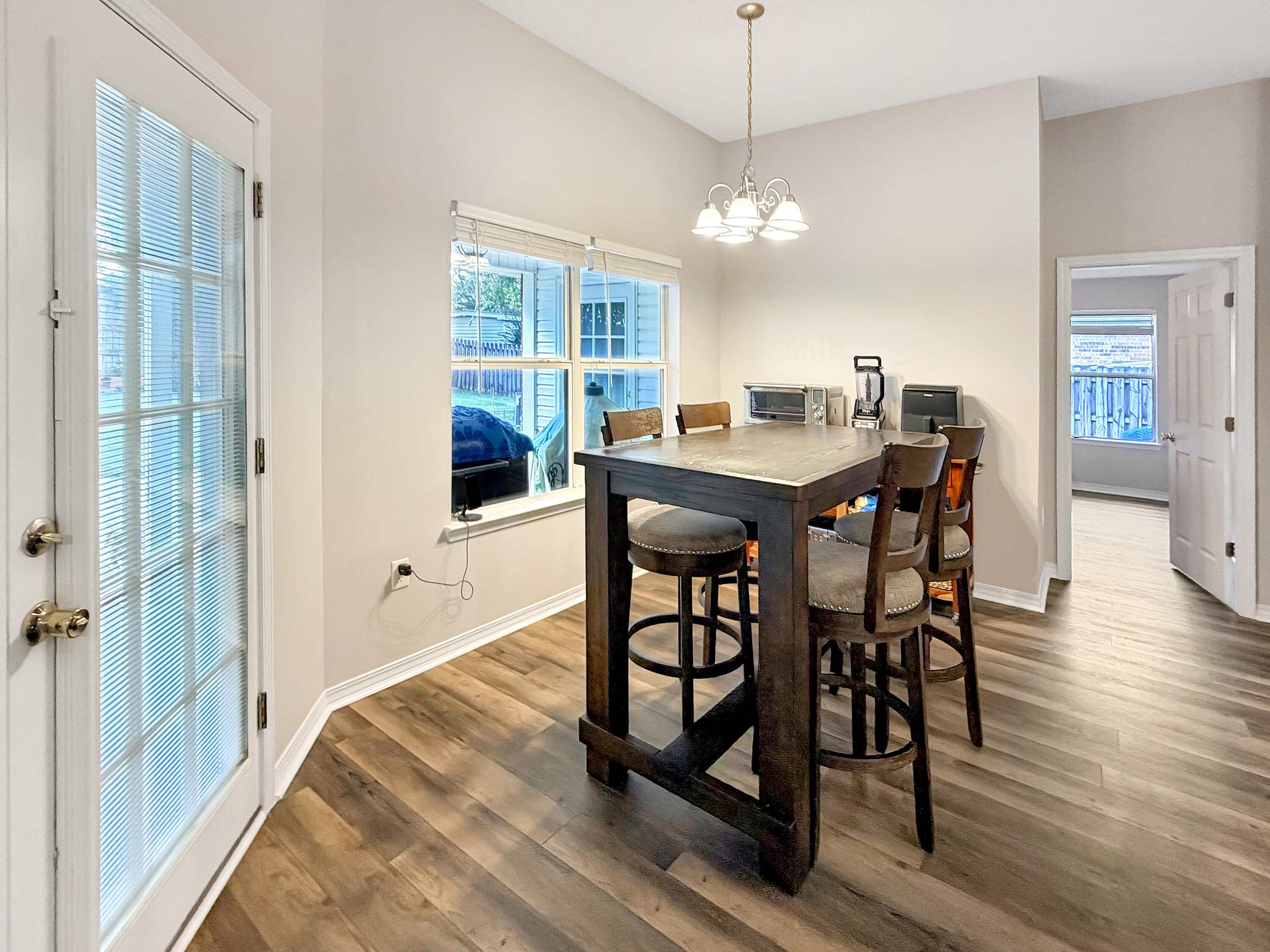 BROOKE ESTATES PH I - Residential