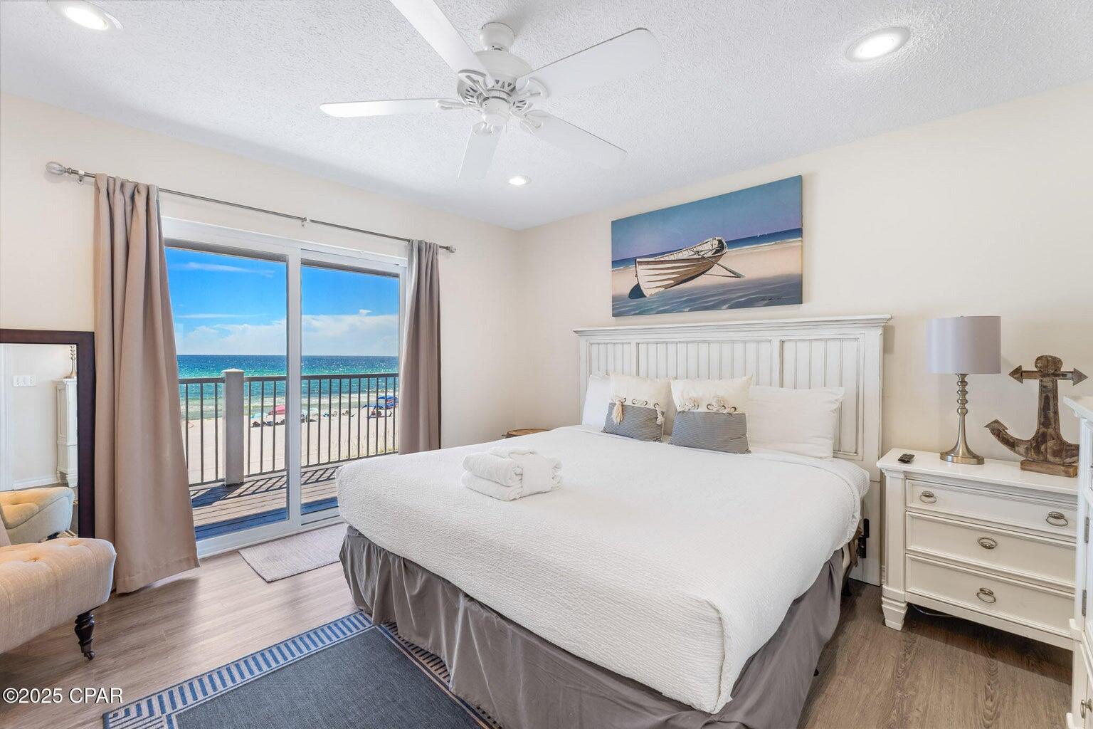 SOUTHERN EXPOSURES CONDO - Residential