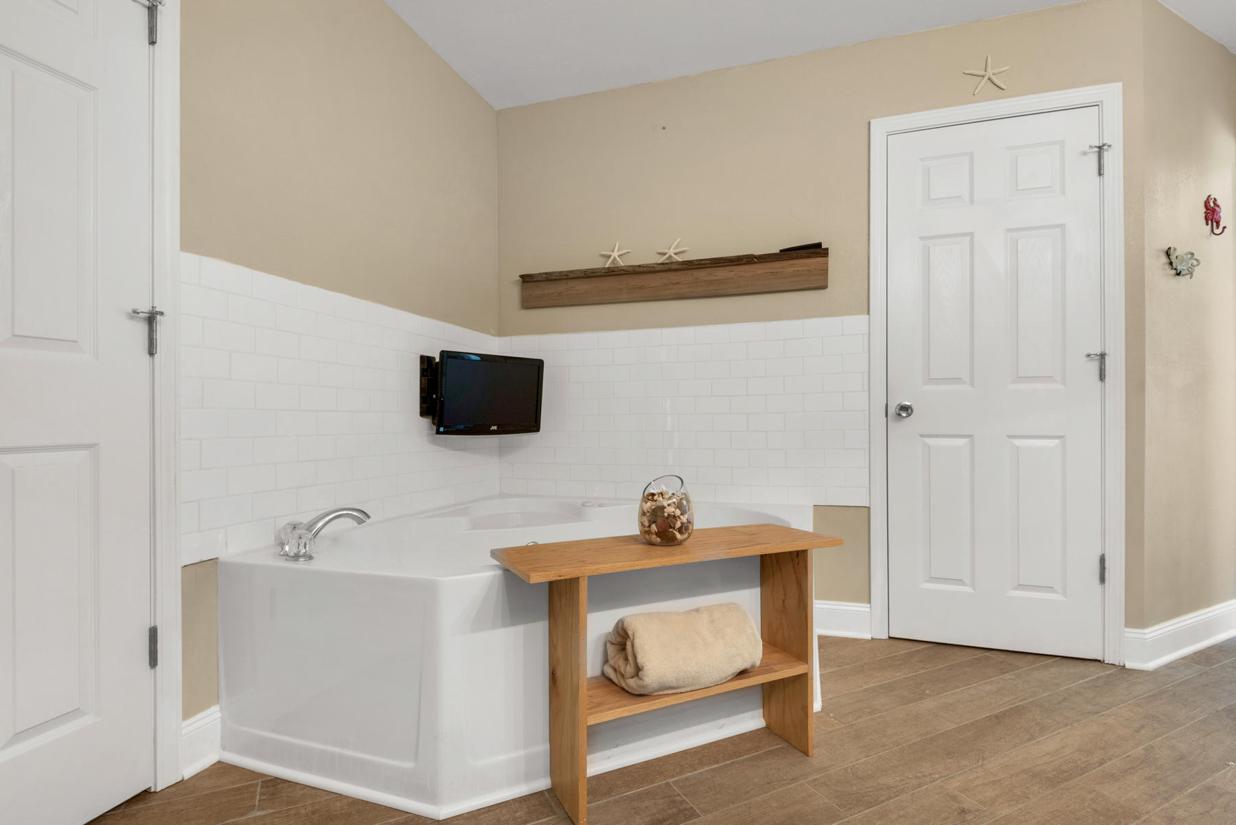 WATERVIEW COVE - Residential