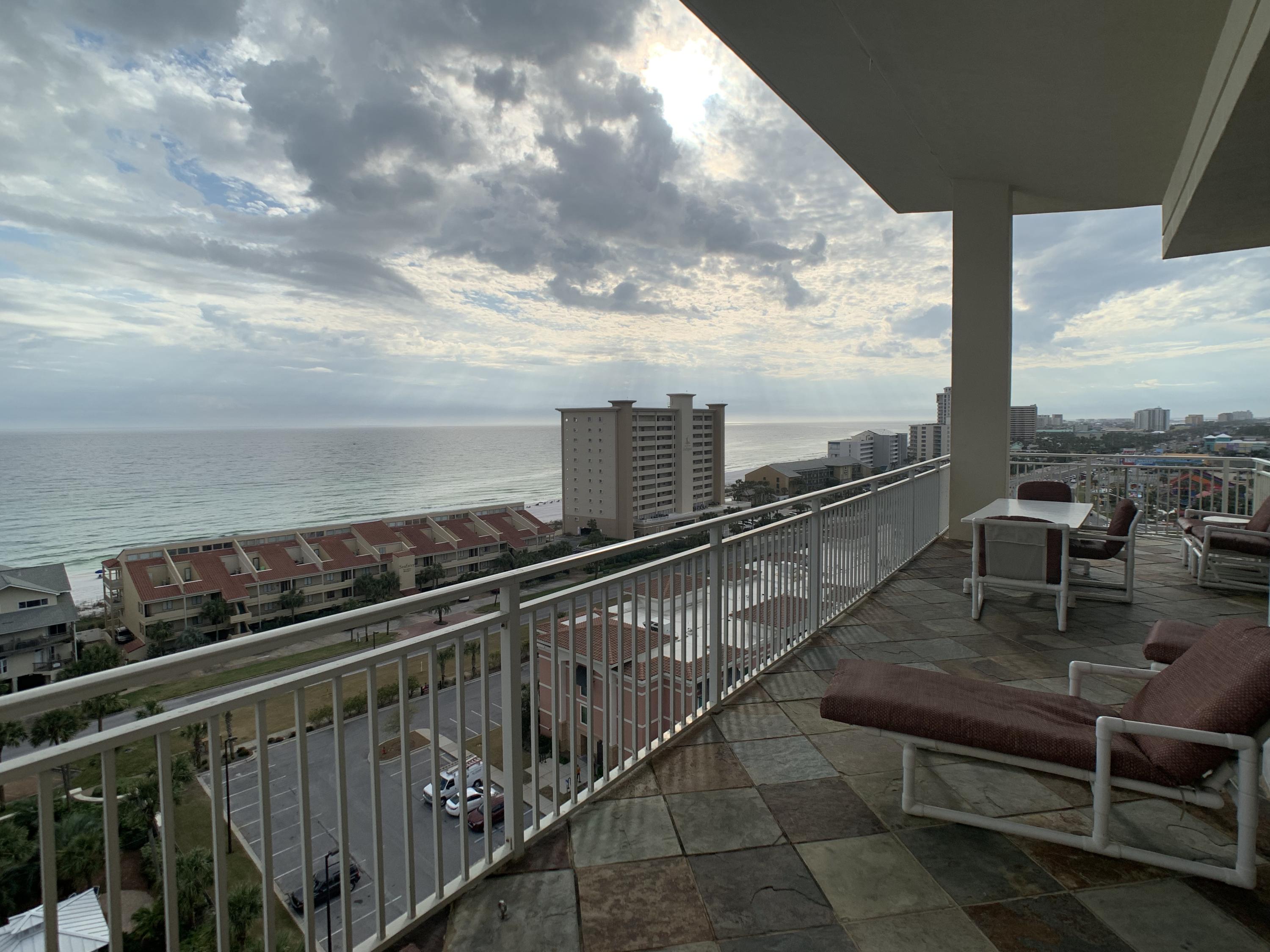 STERLING SHORES - Residential