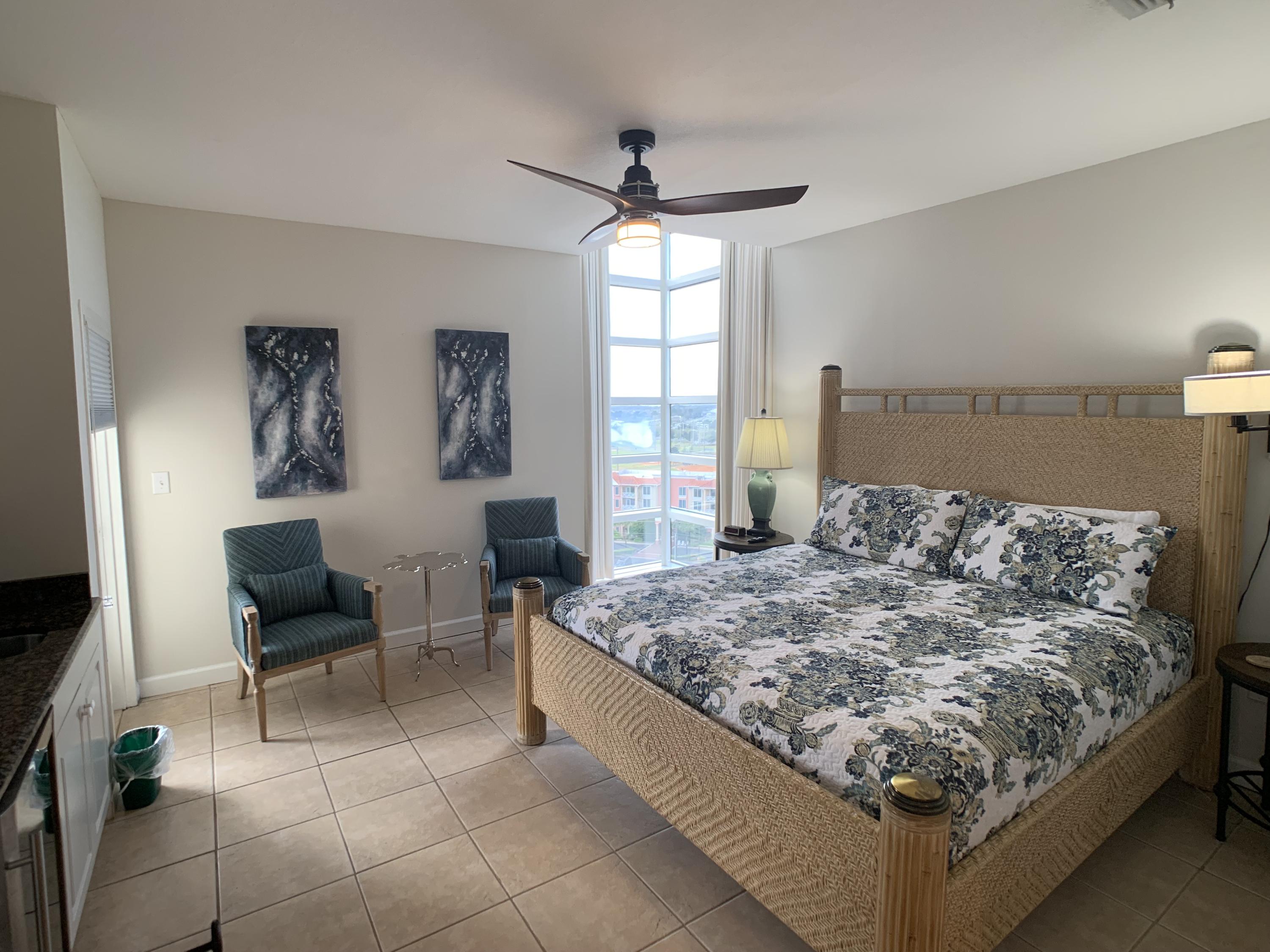 STERLING SHORES - Residential