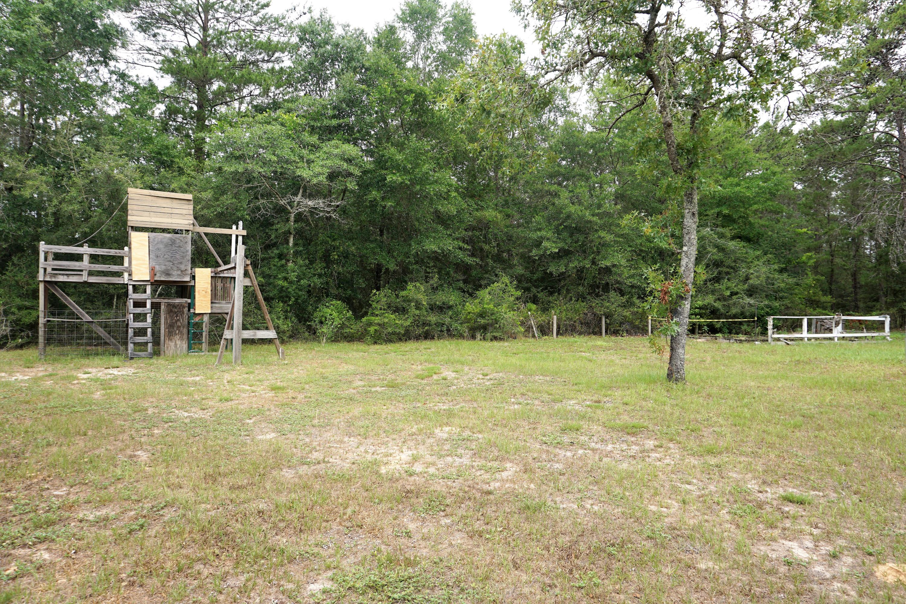 RUSTLING PINES - Residential