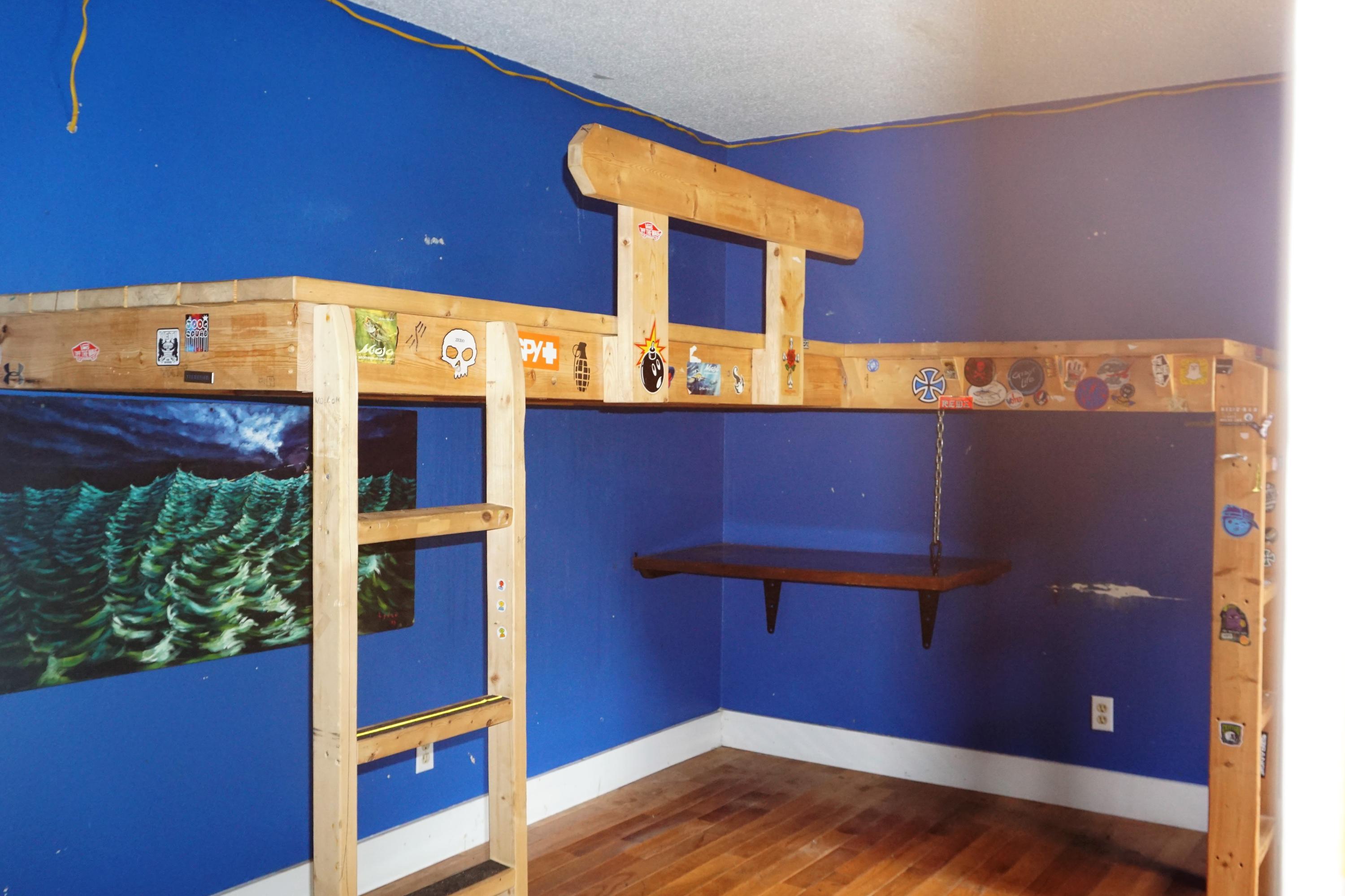 RUSTLING PINES - Residential