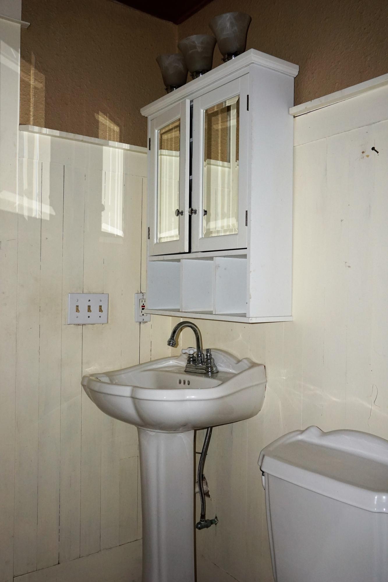 RUSTLING PINES - Residential