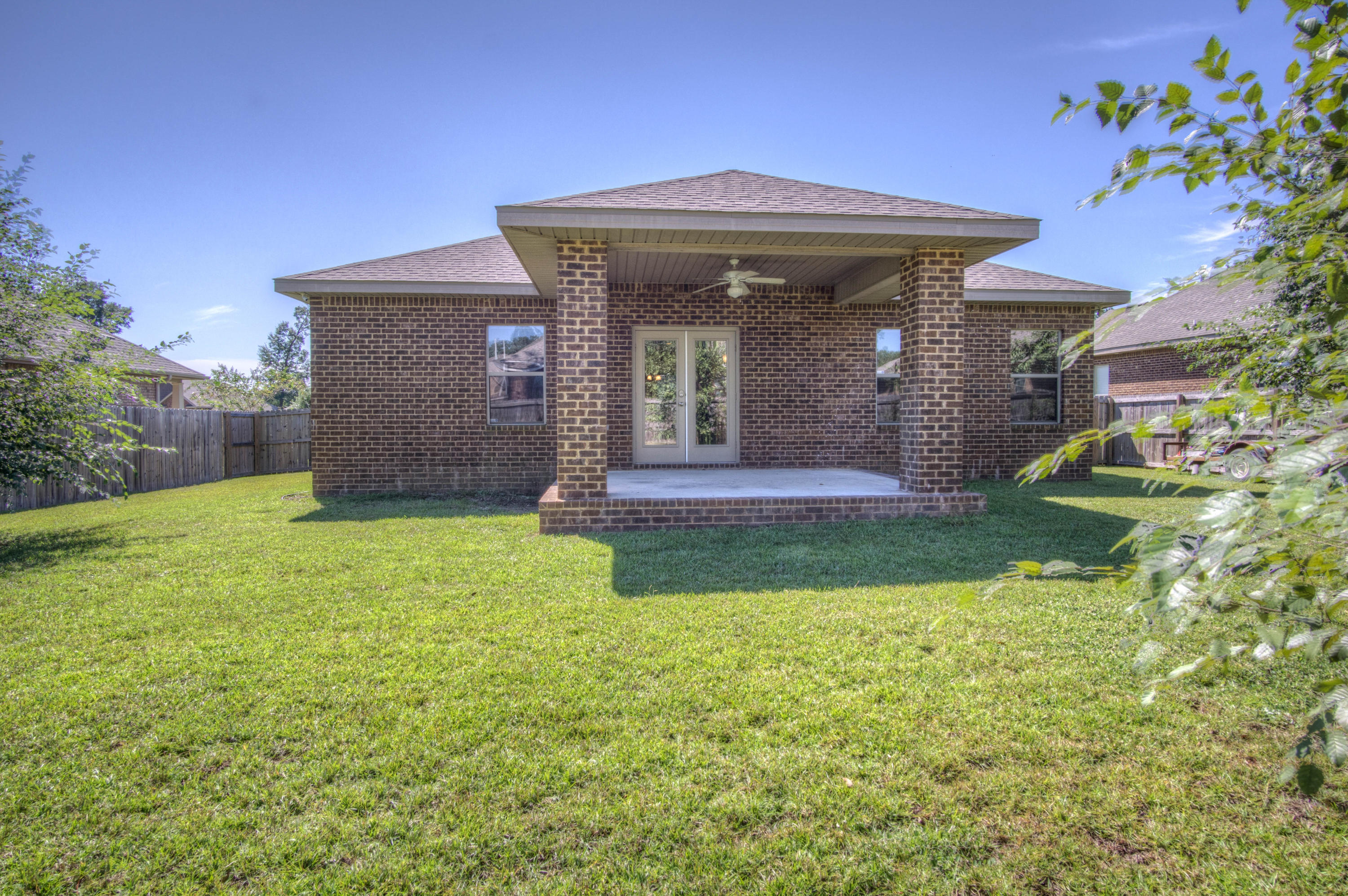 RUSTIC RIDGE - Residential