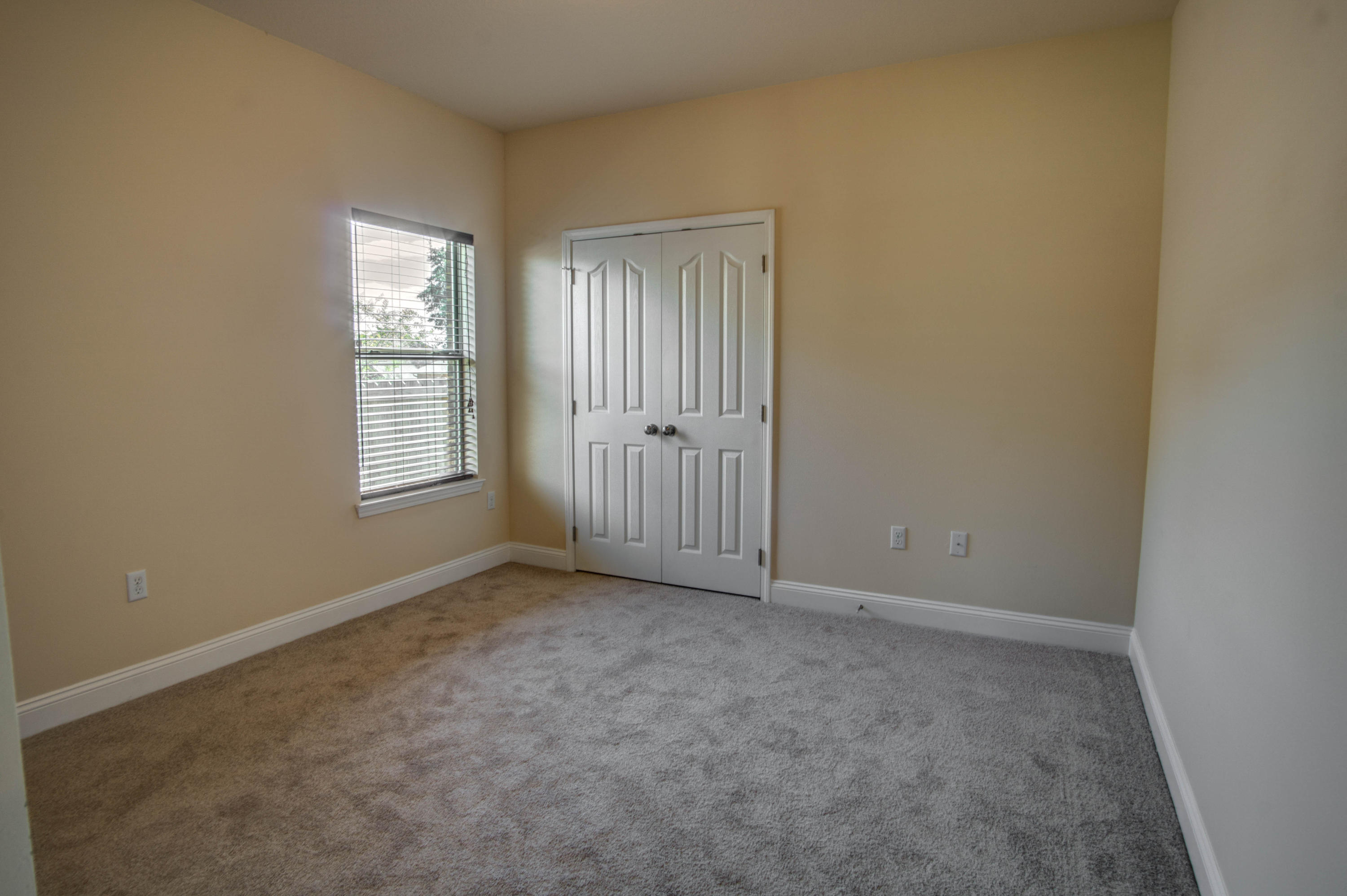 RUSTIC RIDGE - Residential