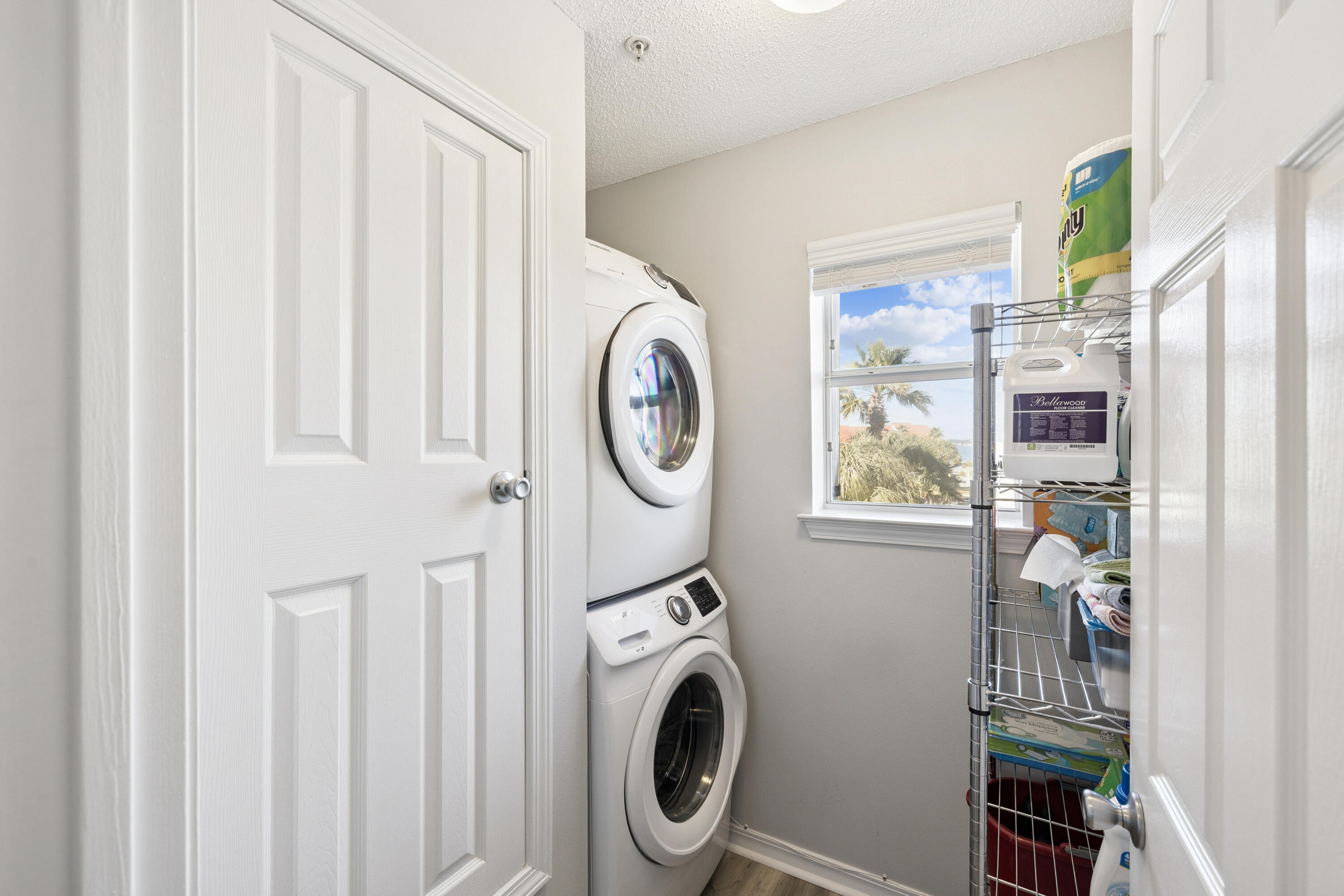 SUNSET HARBOUR VILLAS CONDO - Residential