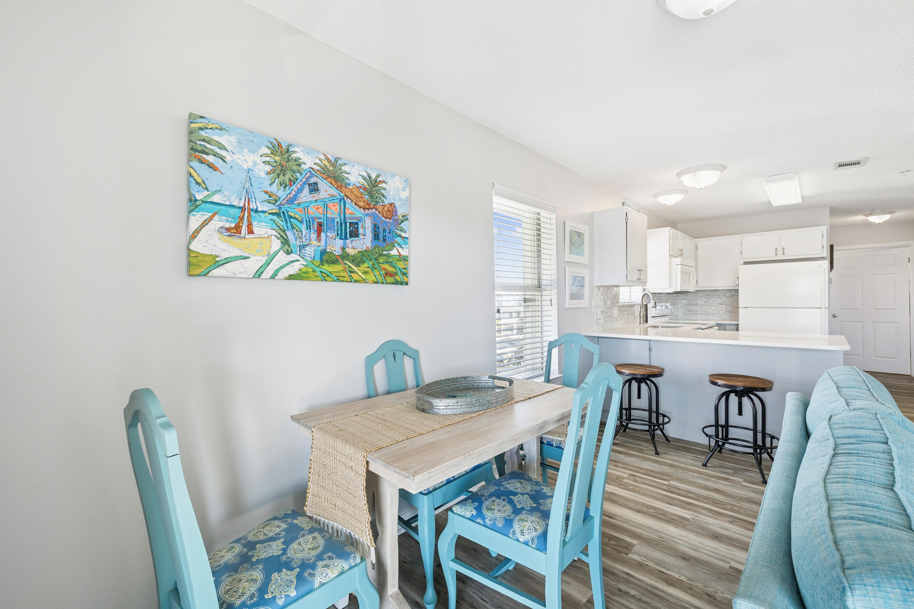 SUNSET HARBOUR VILLAS CONDO - Residential