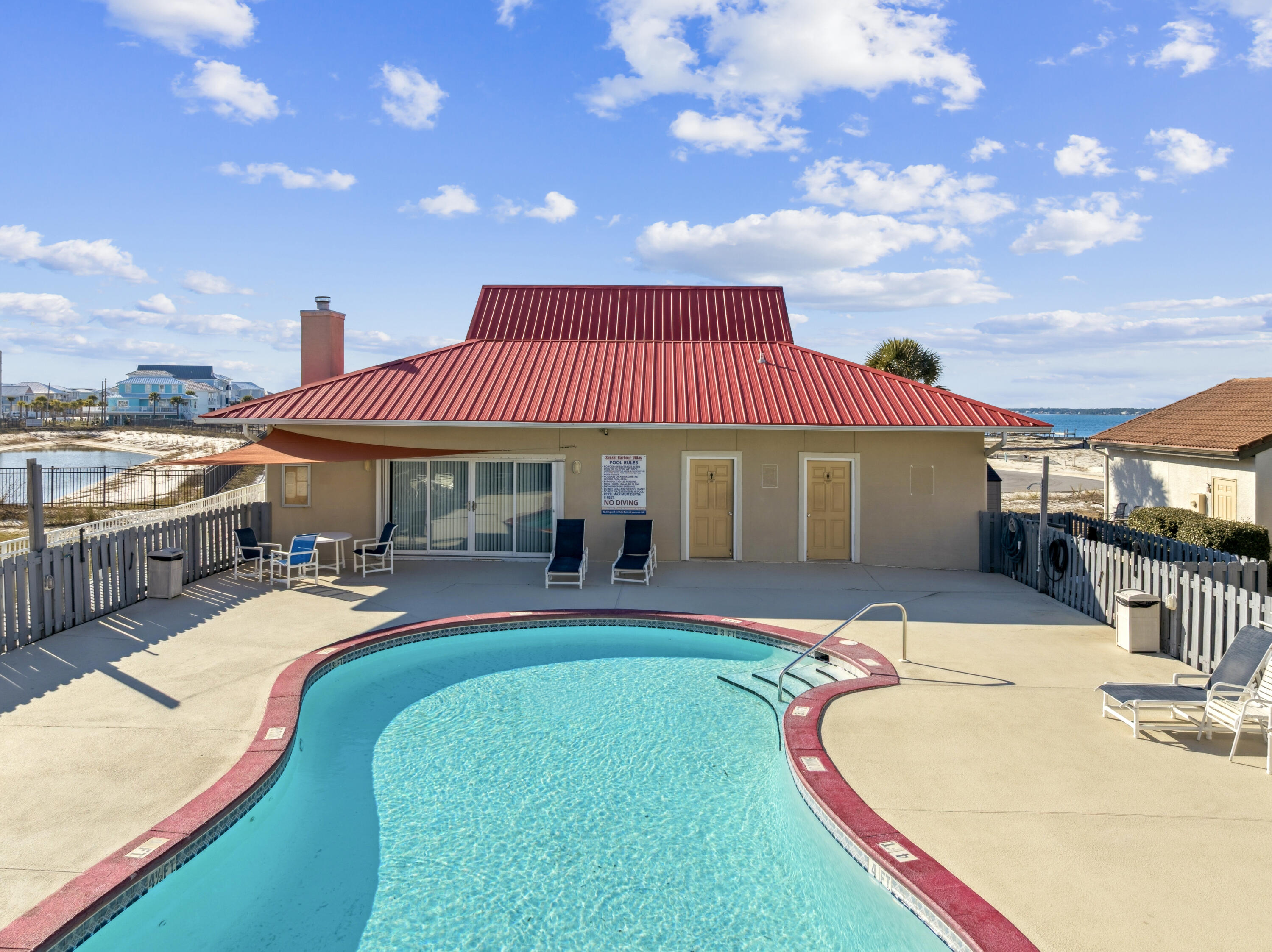 SUNSET HARBOUR VILLAS CONDO - Residential