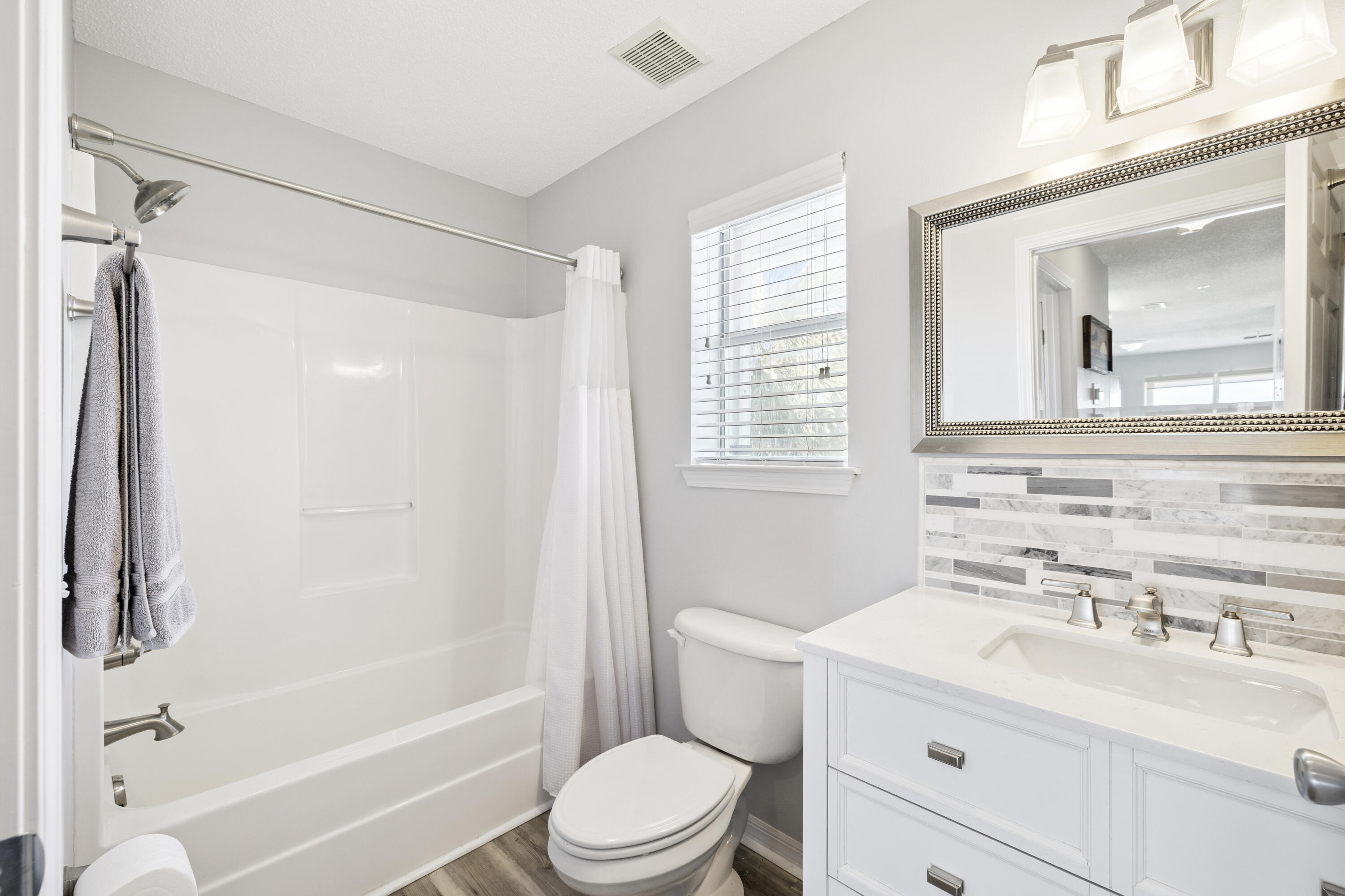 SUNSET HARBOUR VILLAS CONDO - Residential