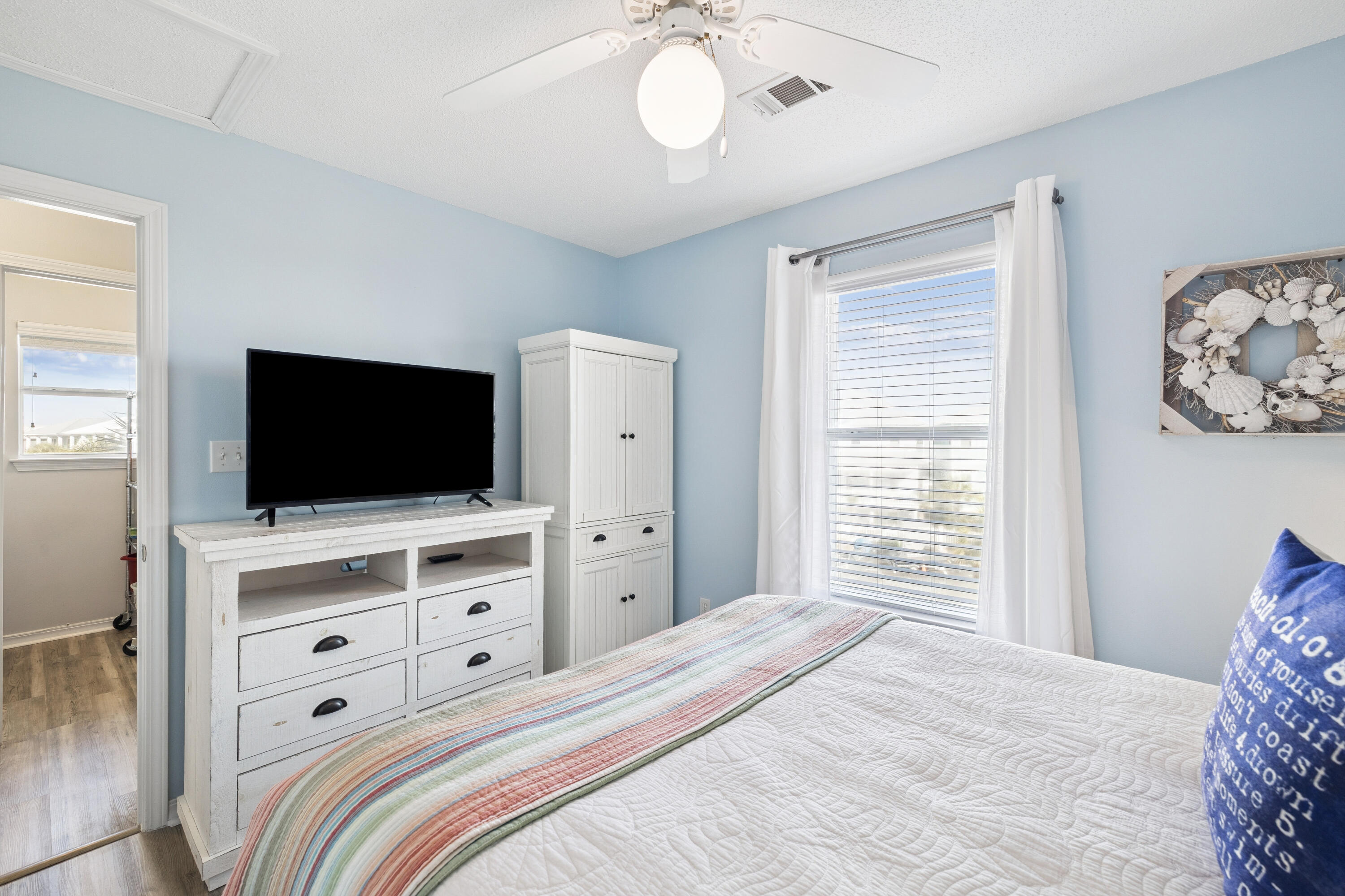 SUNSET HARBOUR VILLAS CONDO - Residential