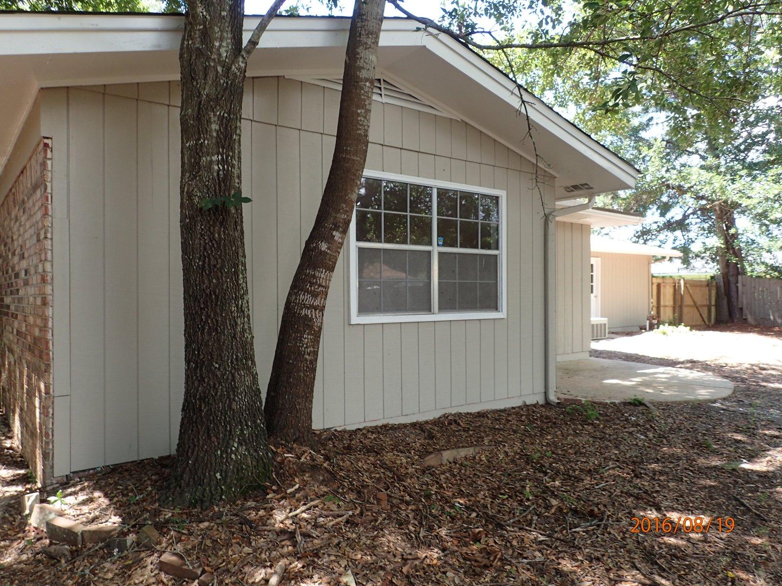 PINEDALE 1ST ADDN - Residential