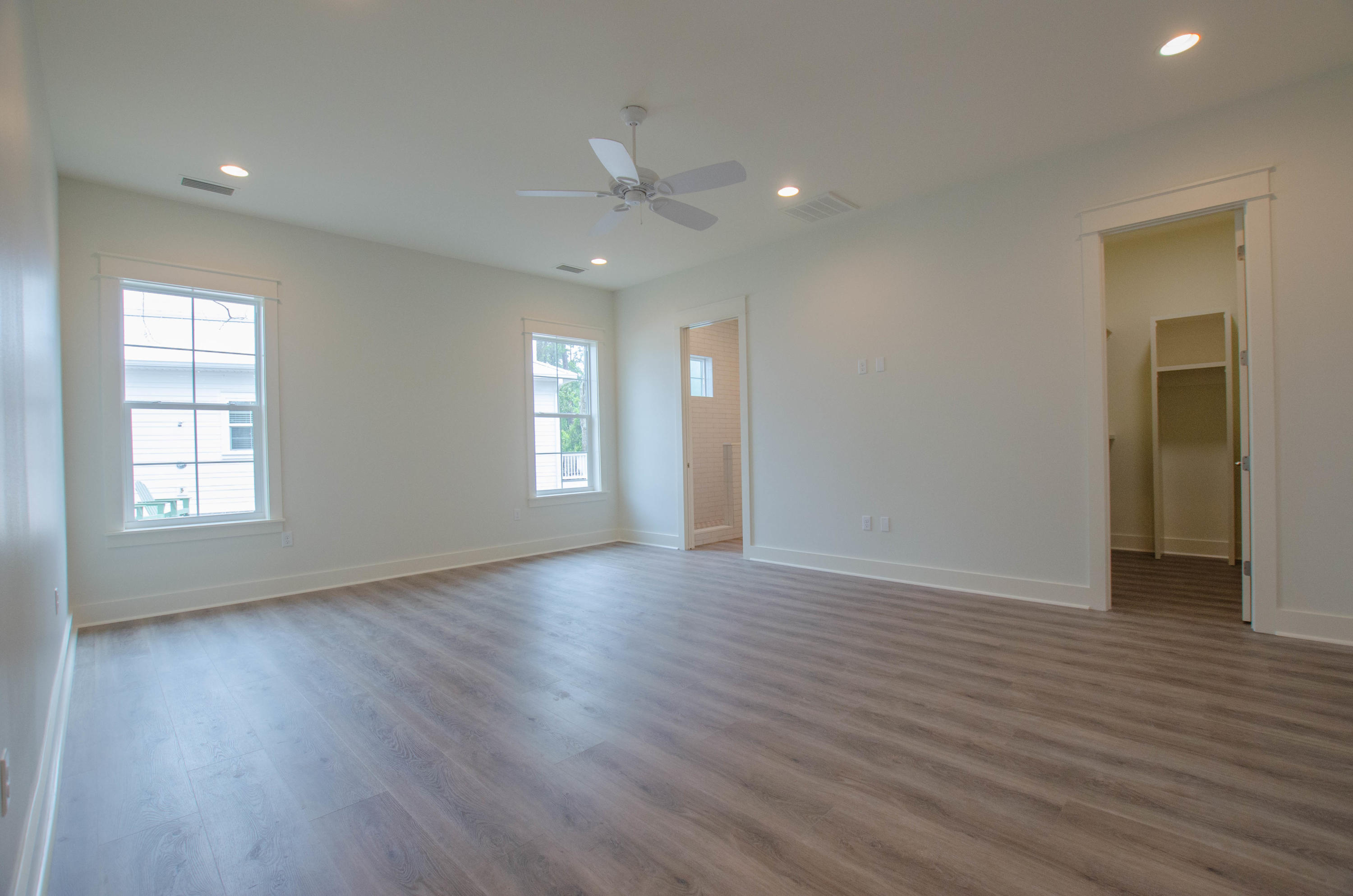 Lot 5, Block E, DUNE ALLEN 1ST ADDITION - Residential