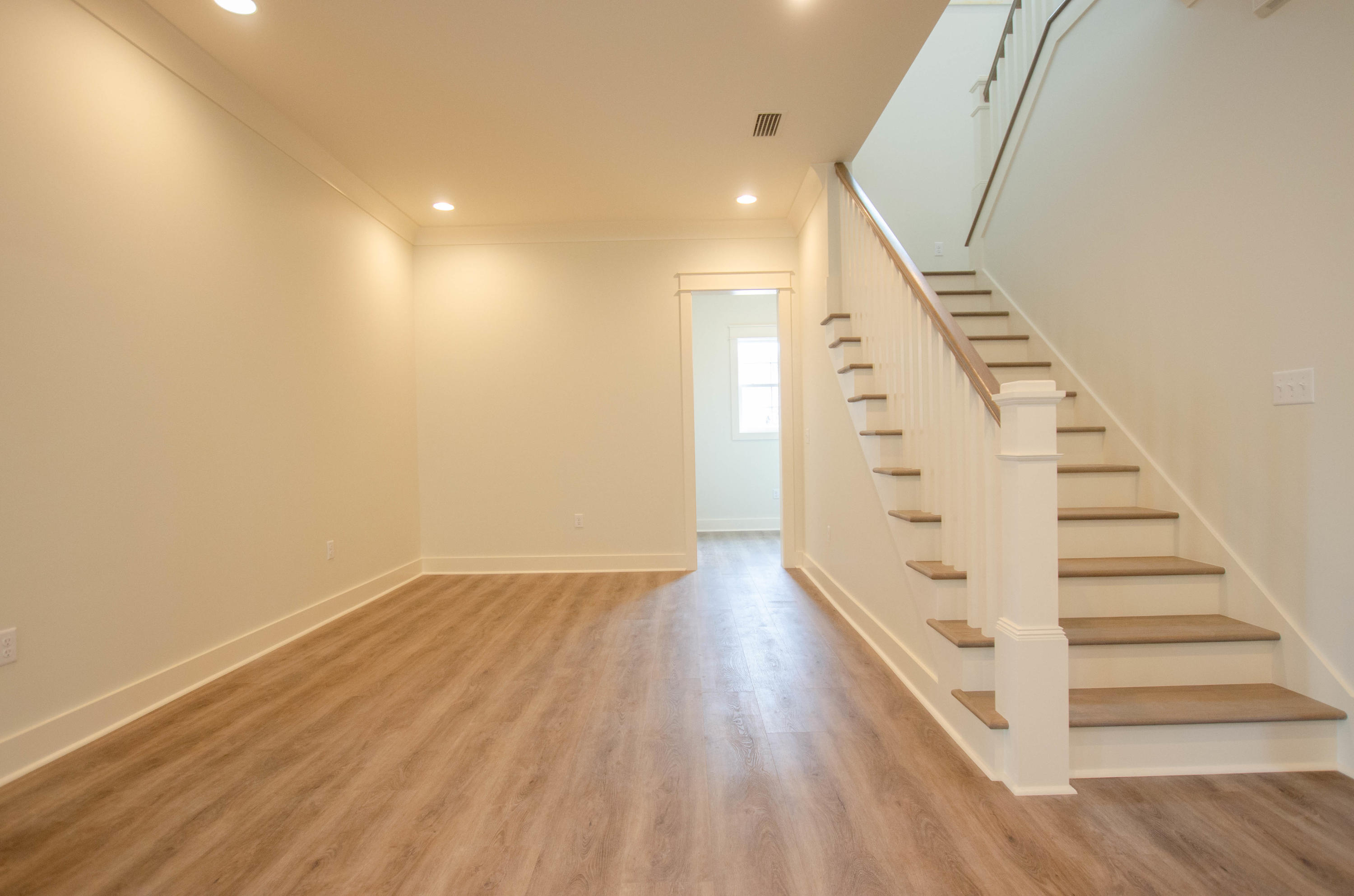 Lot 5, Block E, DUNE ALLEN 1ST ADDITION - Residential