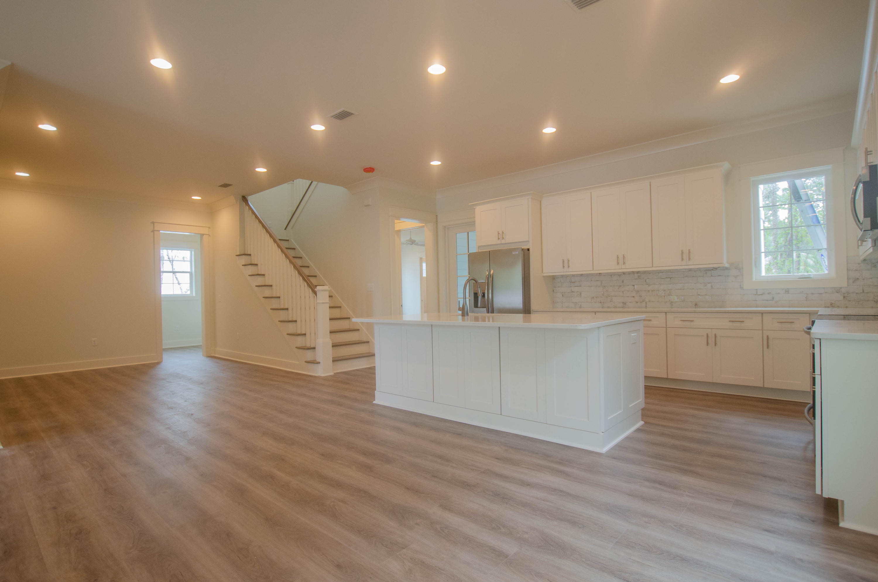 Lot 5, Block E, DUNE ALLEN 1ST ADDITION - Residential