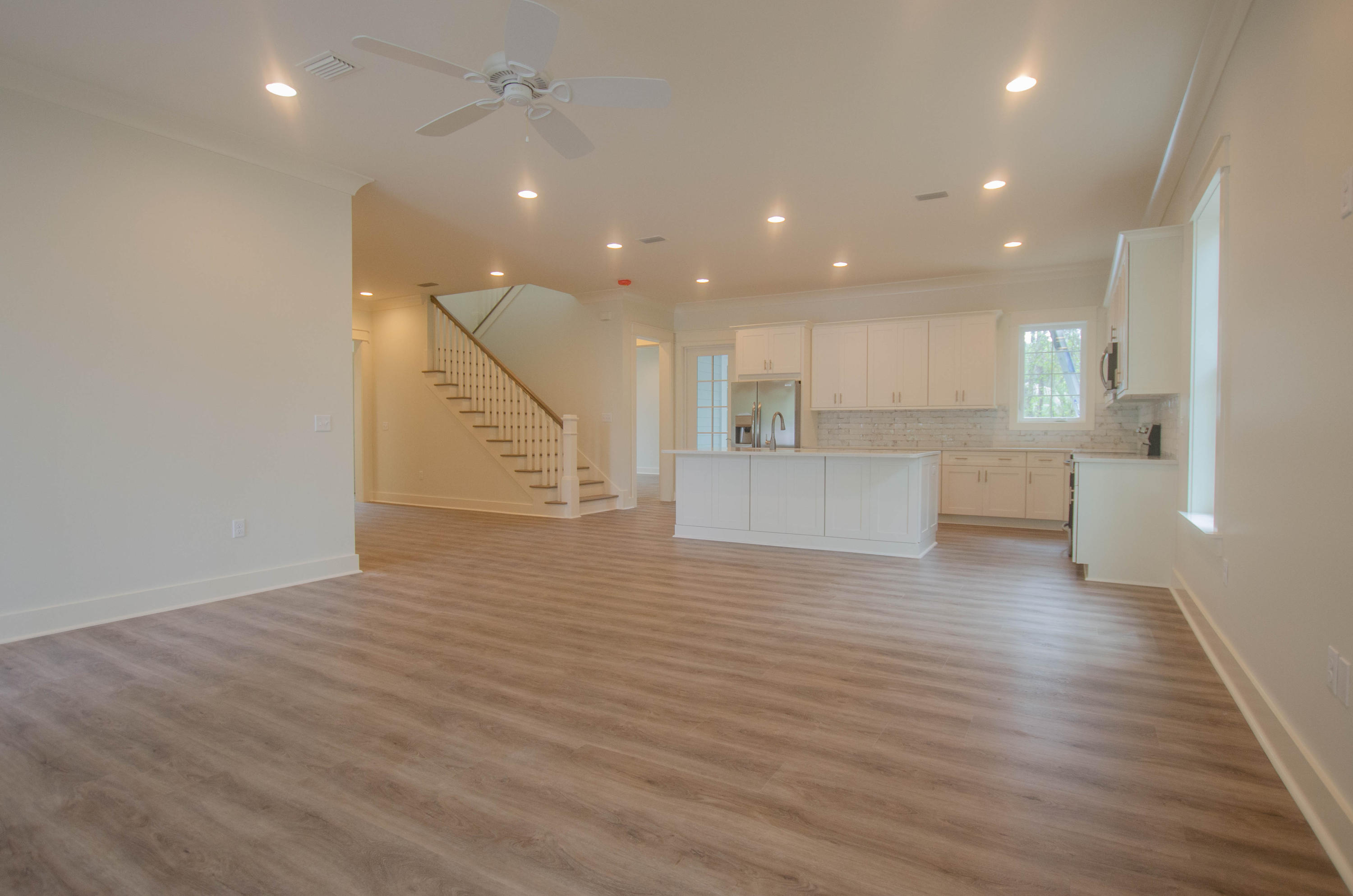 Lot 5, Block E, DUNE ALLEN 1ST ADDITION - Residential