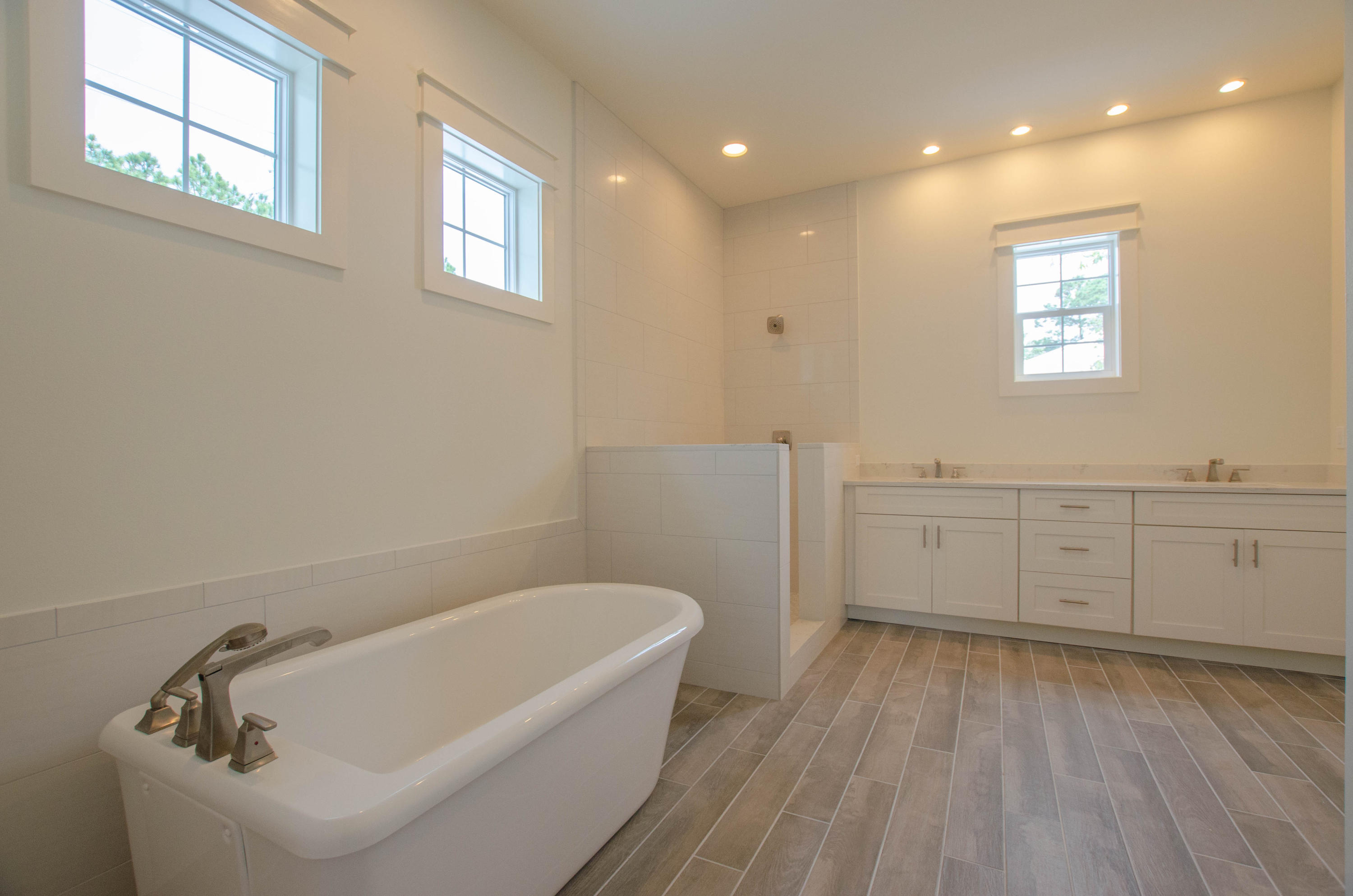 Lot 5, Block E, DUNE ALLEN 1ST ADDITION - Residential