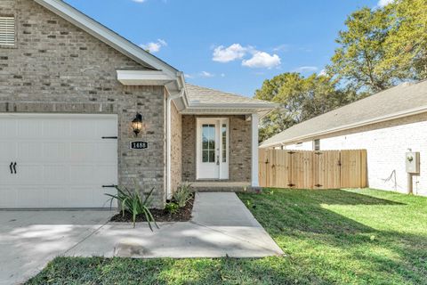 A home in Niceville