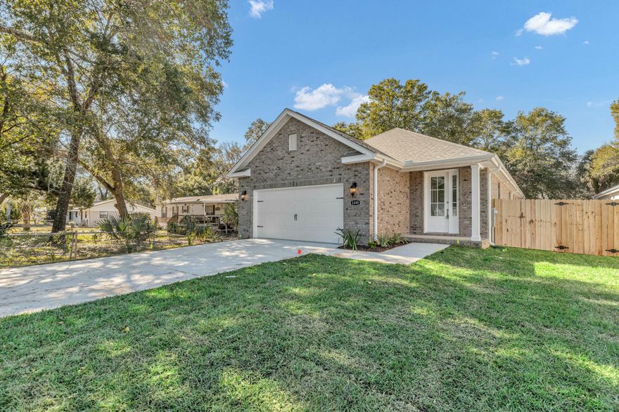 Seller concessions Up to $12,000 towards Buyer closing costs, lender pre-paids, and/or interest rate discount points.Step into this stunning 4-bedroom, 2.5-bath new construction home in the heart of Niceville! Designed for both comfort & style, this lovely home features an inviting open-concept layout with 9' ceilings, recessed lighting & porcelain wood plank tile flooring. The kitchen offers soft-close cabinetry, granite countertops, a stylish tile backsplash, stainless steel appliances & a spacious breakfast bar--perfect for entertaining. Unwind on the covered back porch overlooking the expansive backyard, ideal for outdoor gathering.