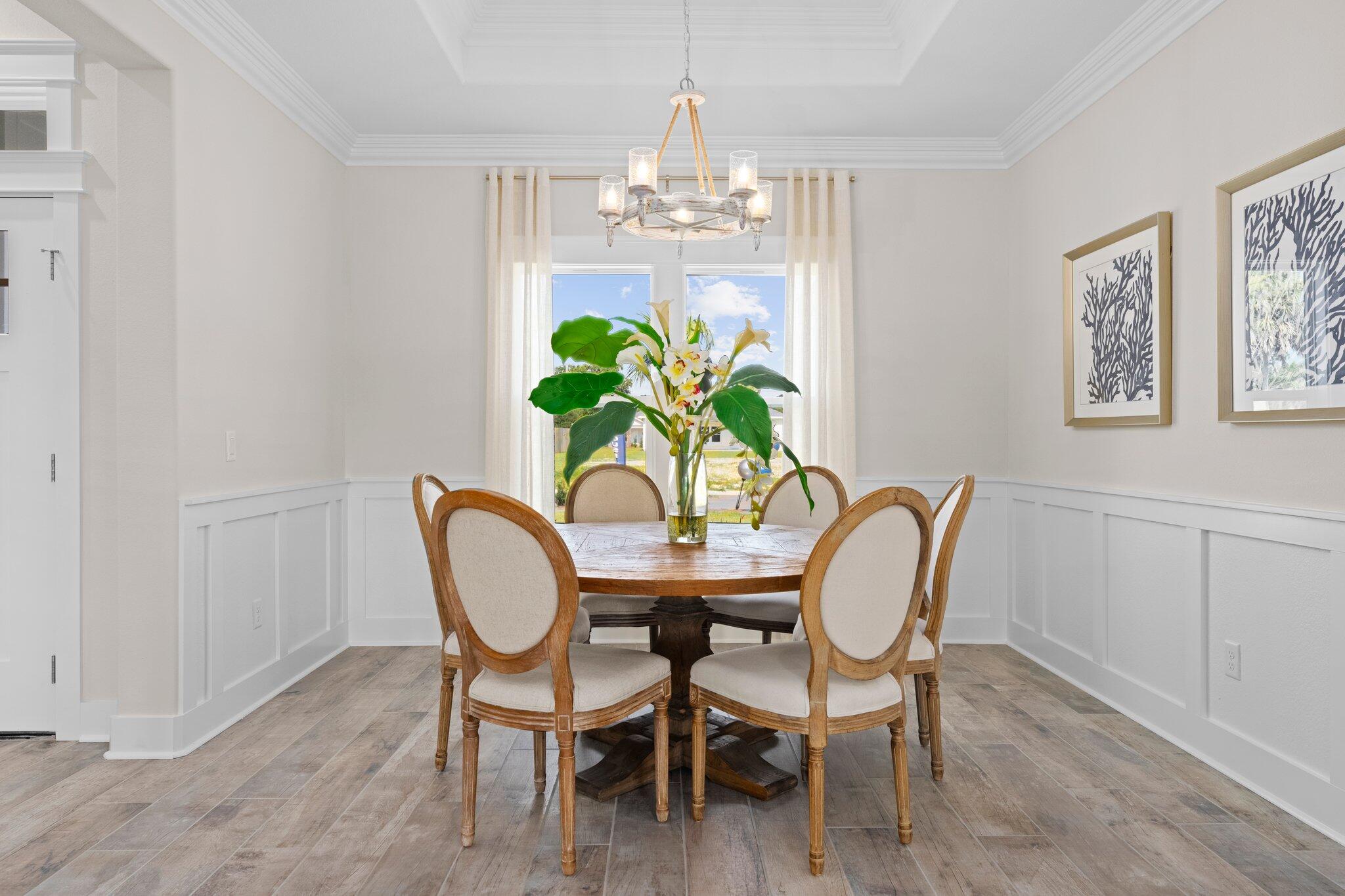 LAGUNA HAVEN - Residential