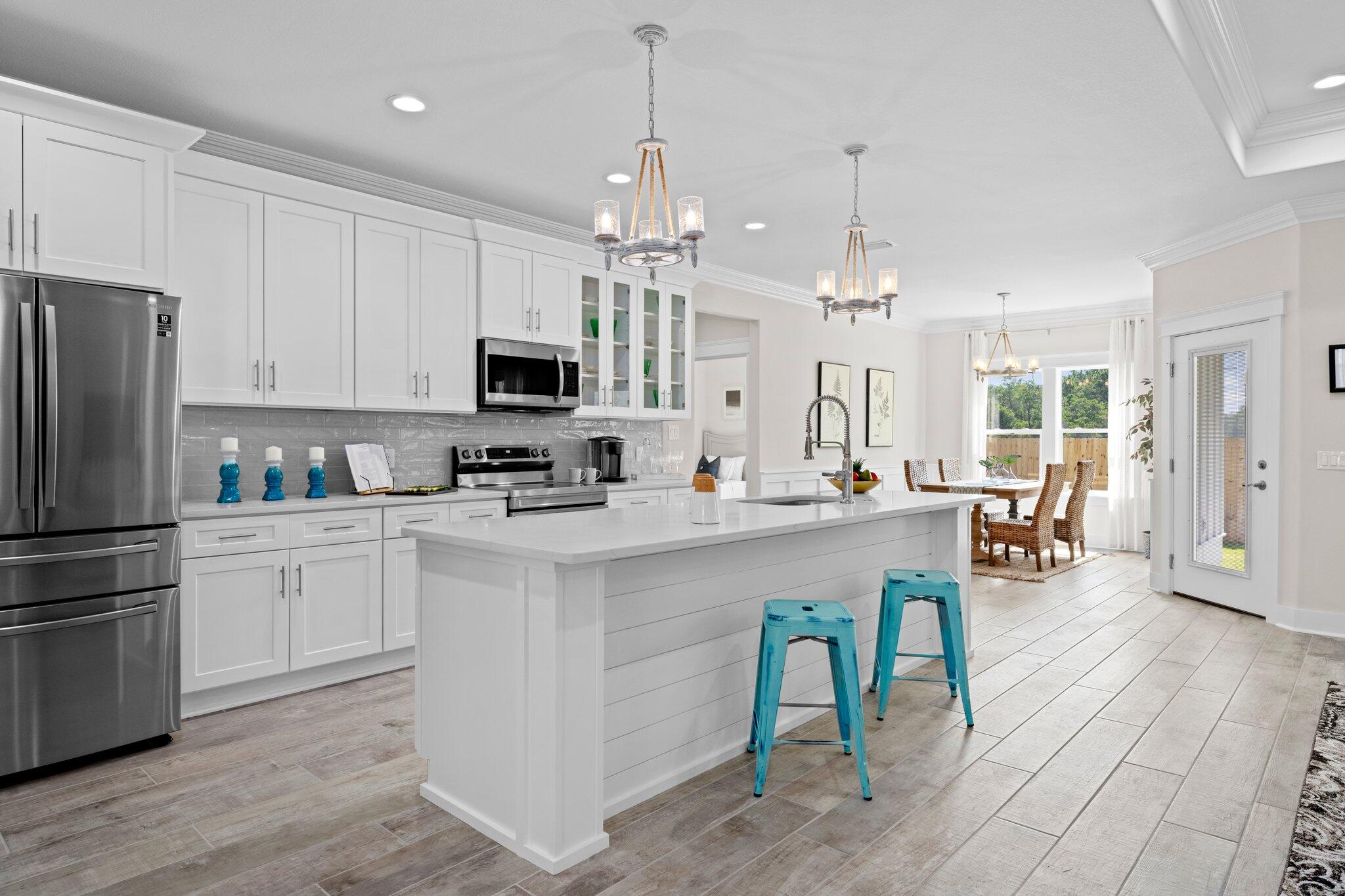 LAGUNA HAVEN - Residential