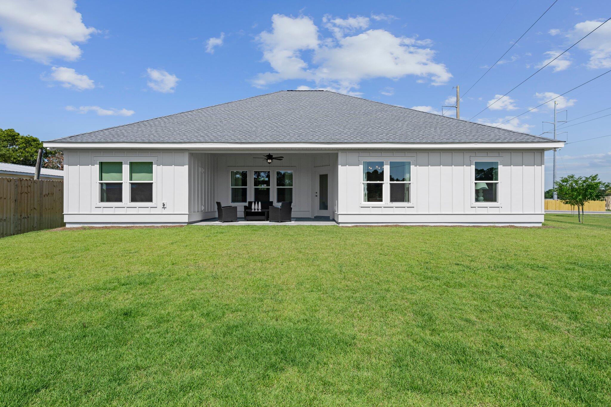 LAGUNA HAVEN - Residential