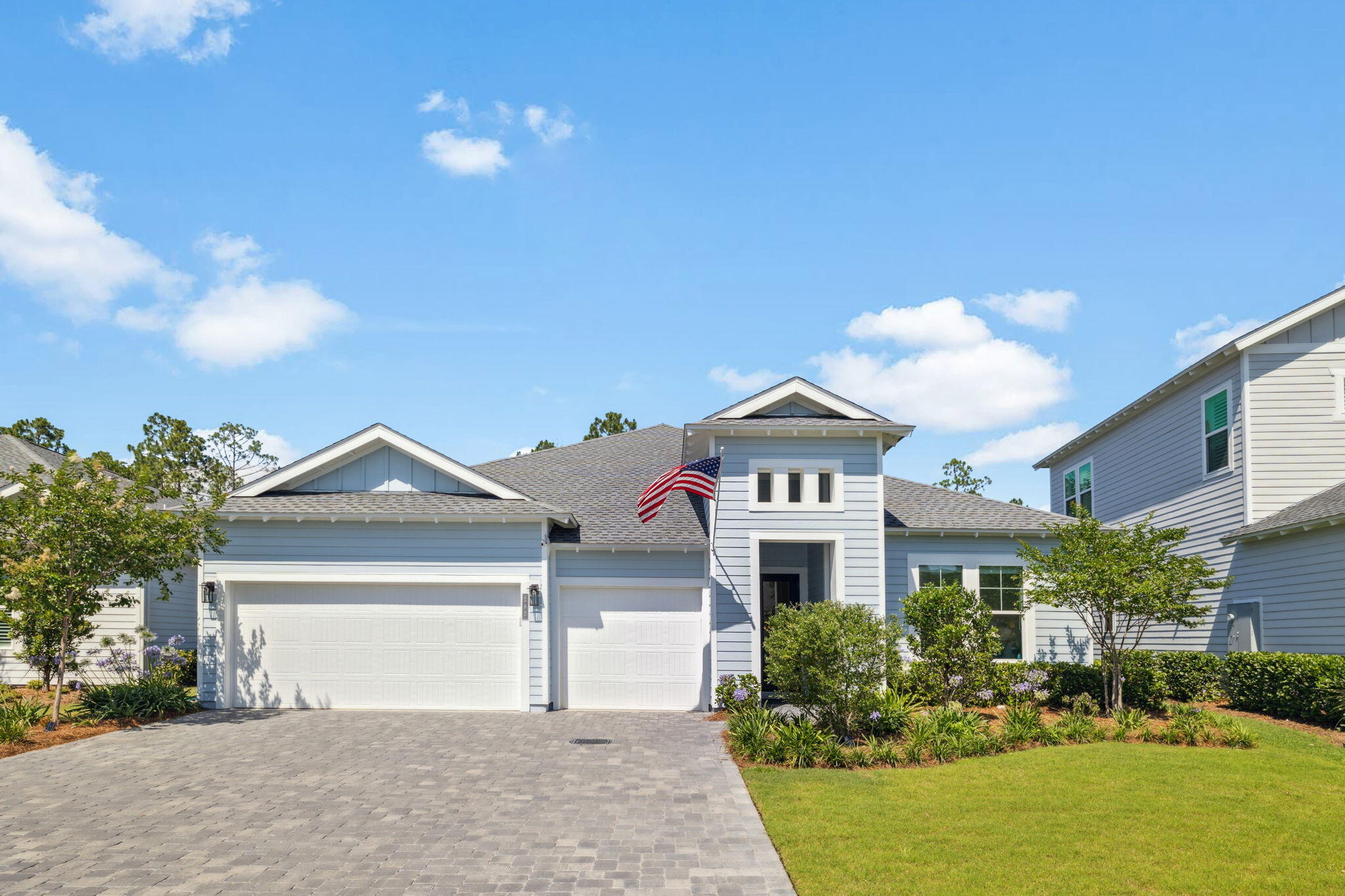 282 W Lafayette Road