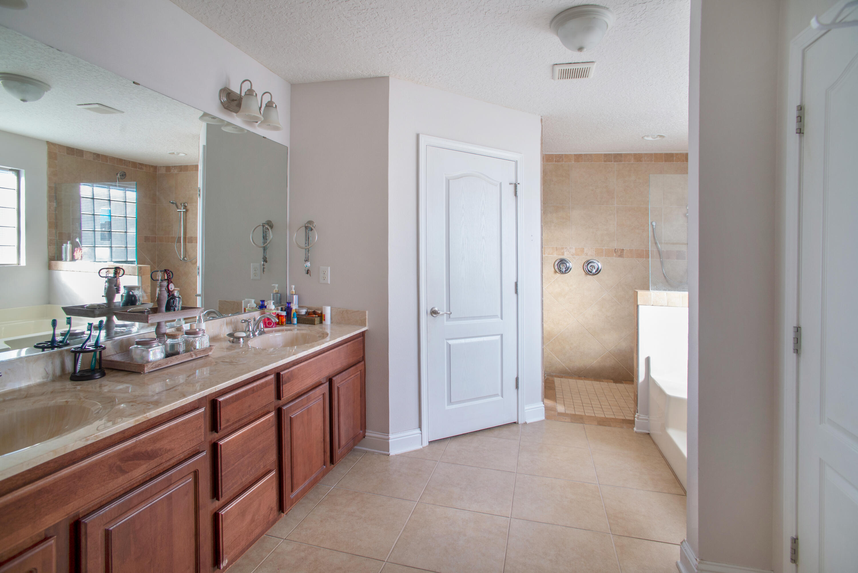 BROOKE ESTATES PH III - Residential