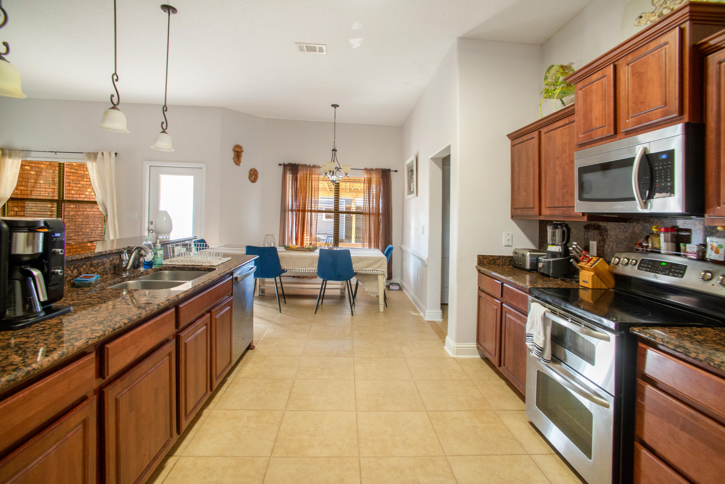 BROOKE ESTATES PH III - Residential