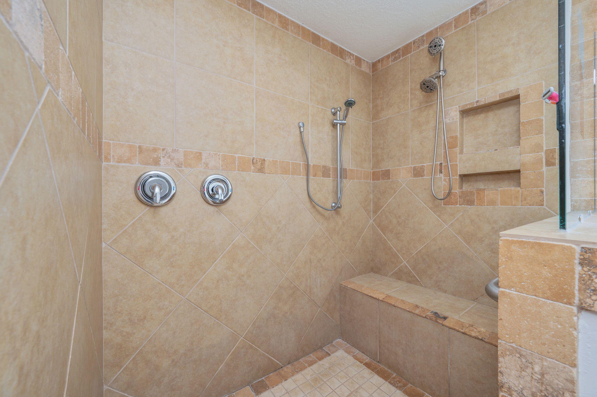 BROOKE ESTATES PH III - Residential