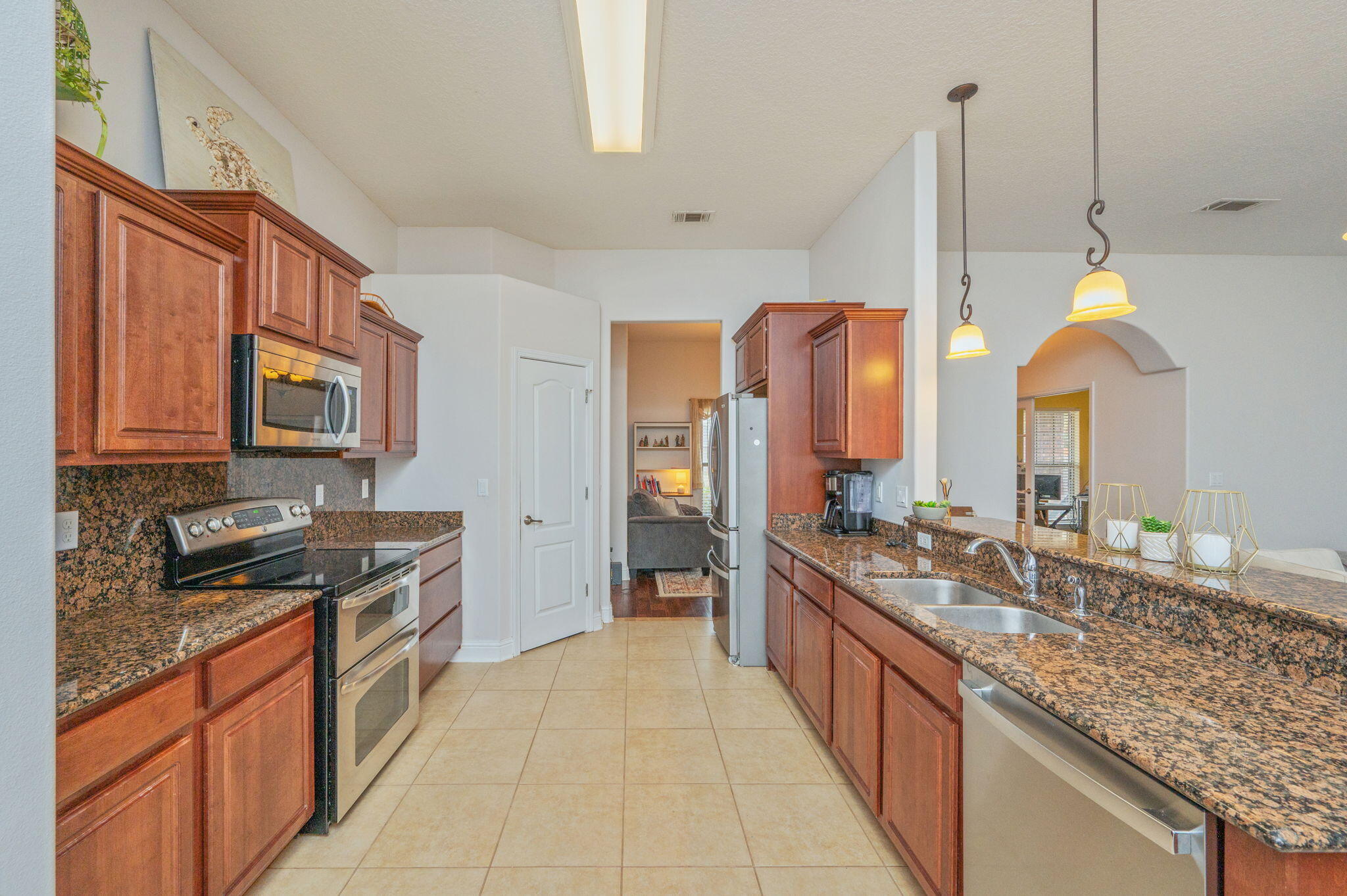 BROOKE ESTATES PH III - Residential