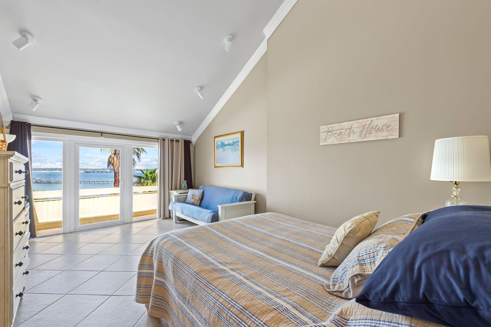 BUENA VIDA - Residential