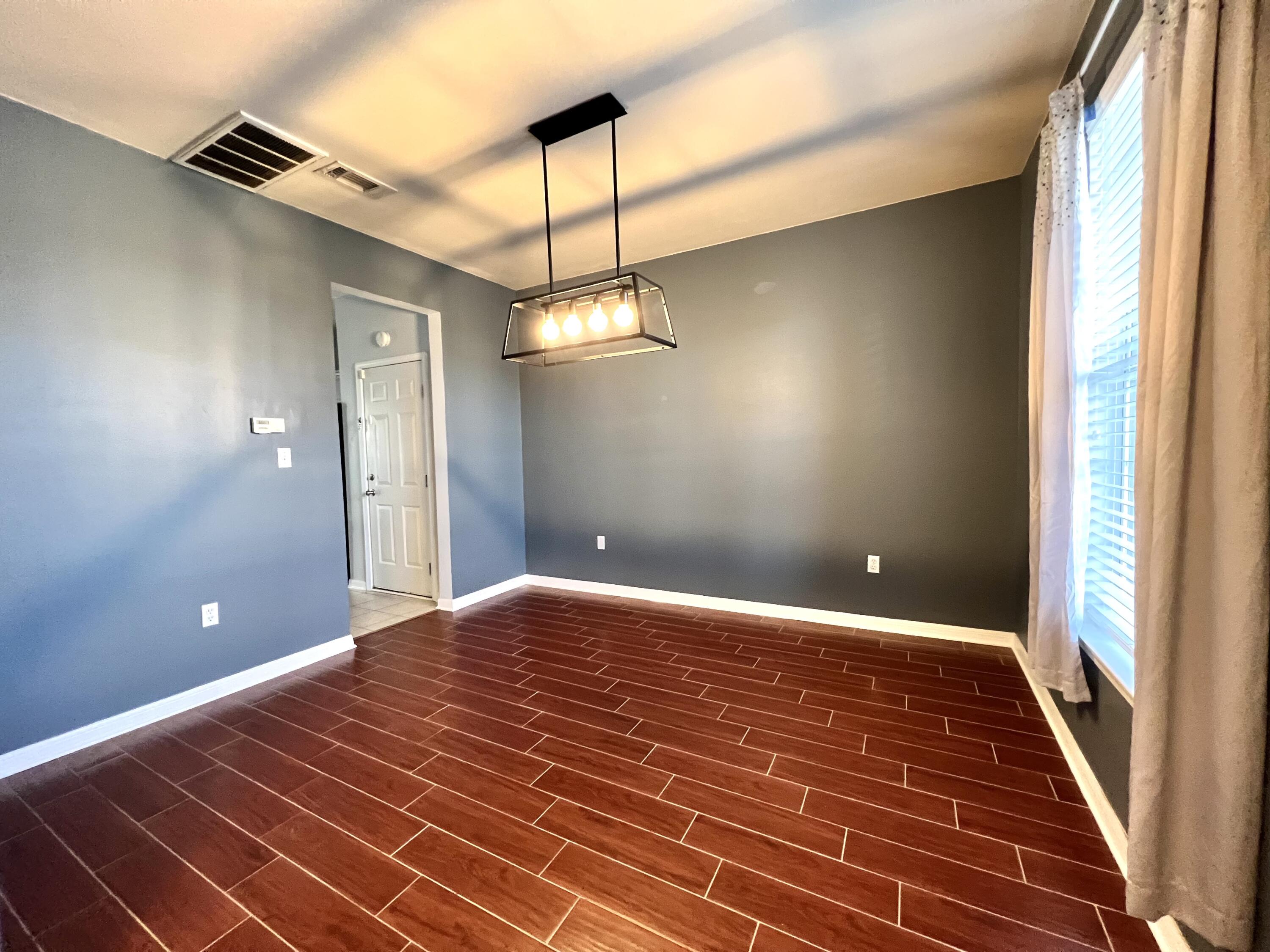 SANDY RIDGE ESTATES - Residential Lease