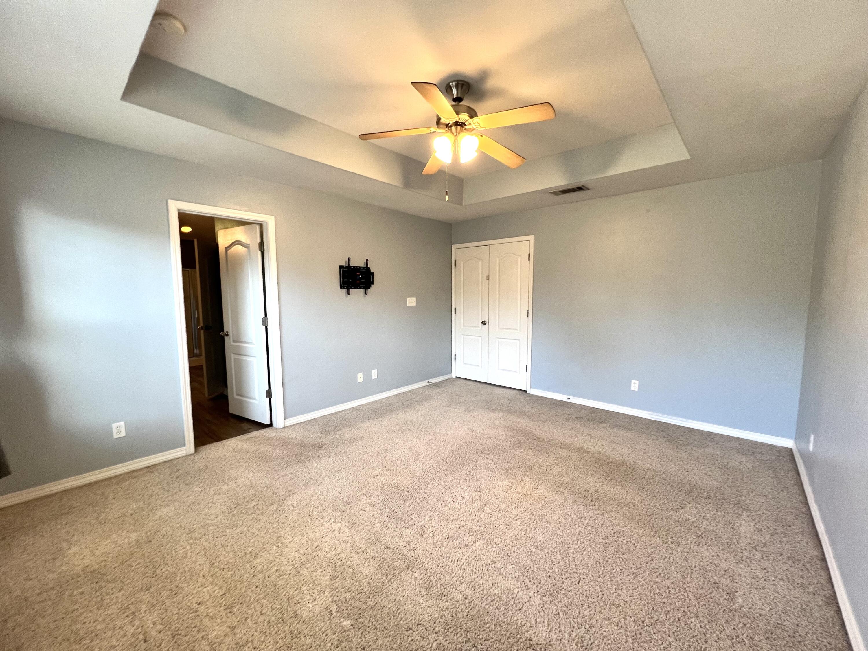 SANDY RIDGE ESTATES - Residential Lease