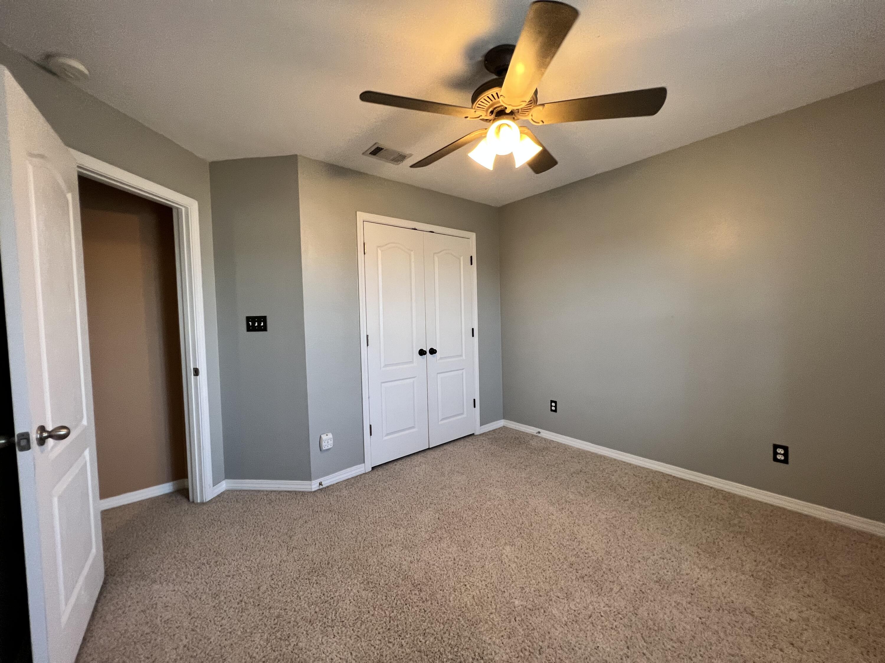 SANDY RIDGE ESTATES - Residential Lease