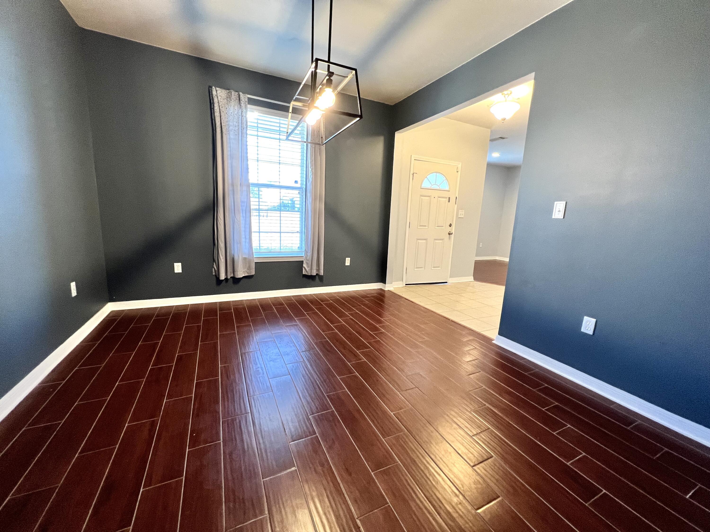 SANDY RIDGE ESTATES - Residential Lease