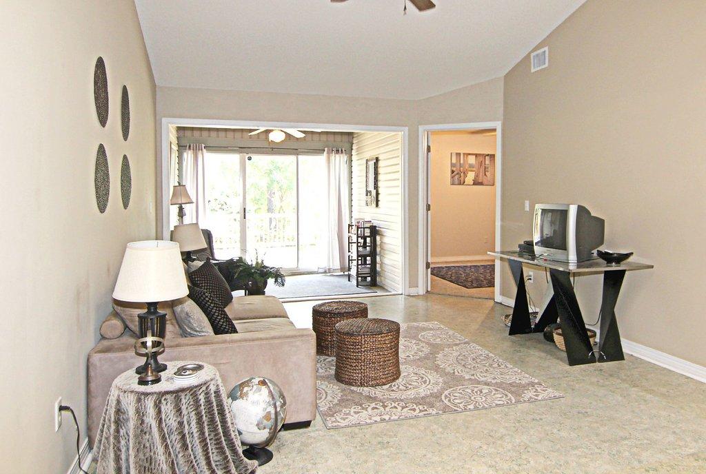 ESCADA - Residential