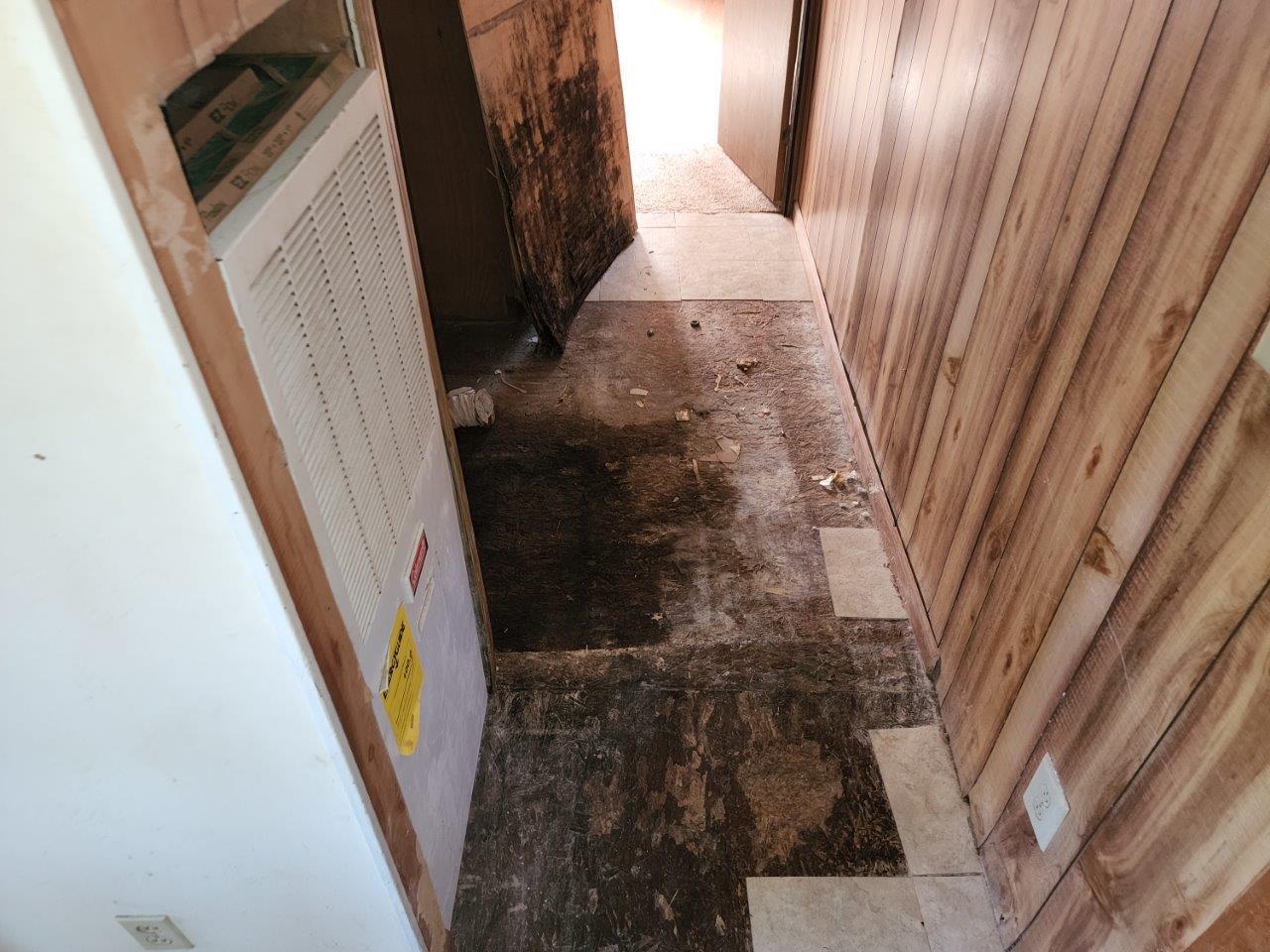 M/H NORTH (221000.10) - Residential