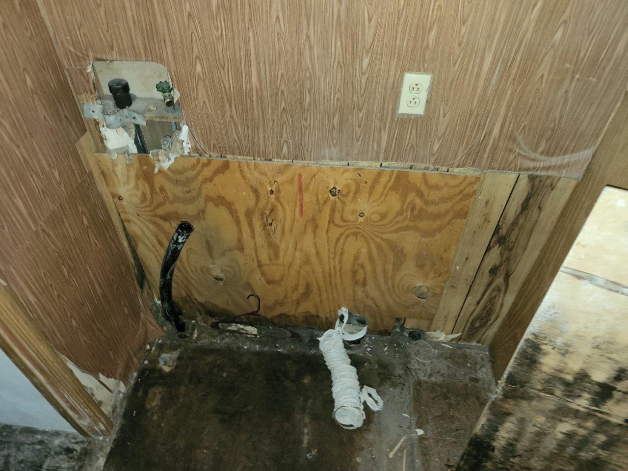 M/H NORTH (221000.10) - Residential