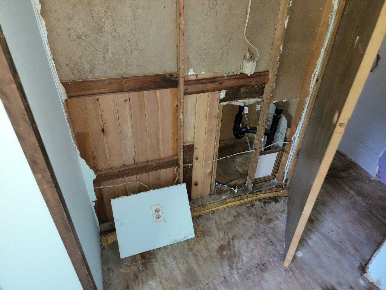 M/H NORTH (221000.10) - Residential