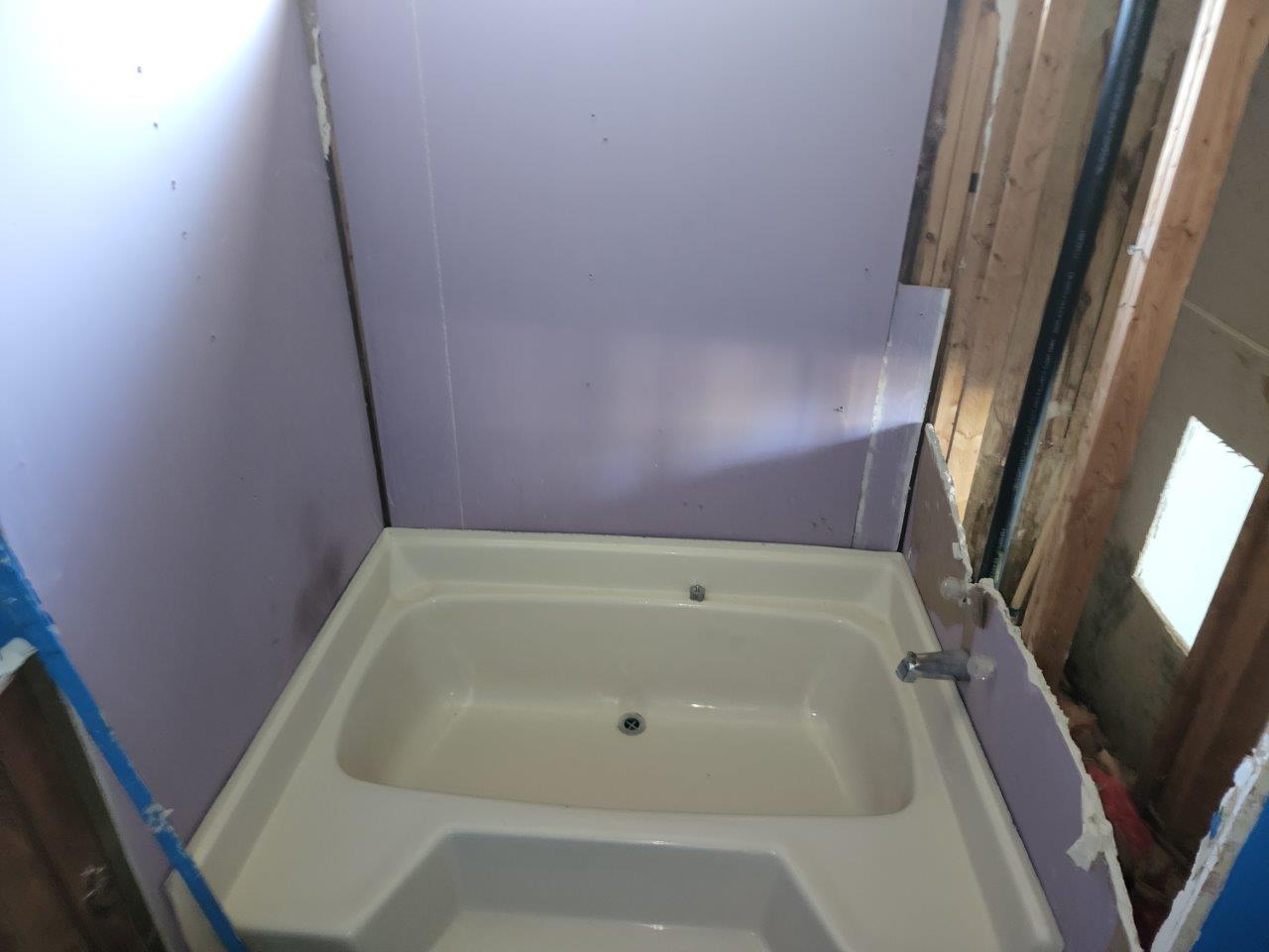 M/H NORTH (221000.10) - Residential